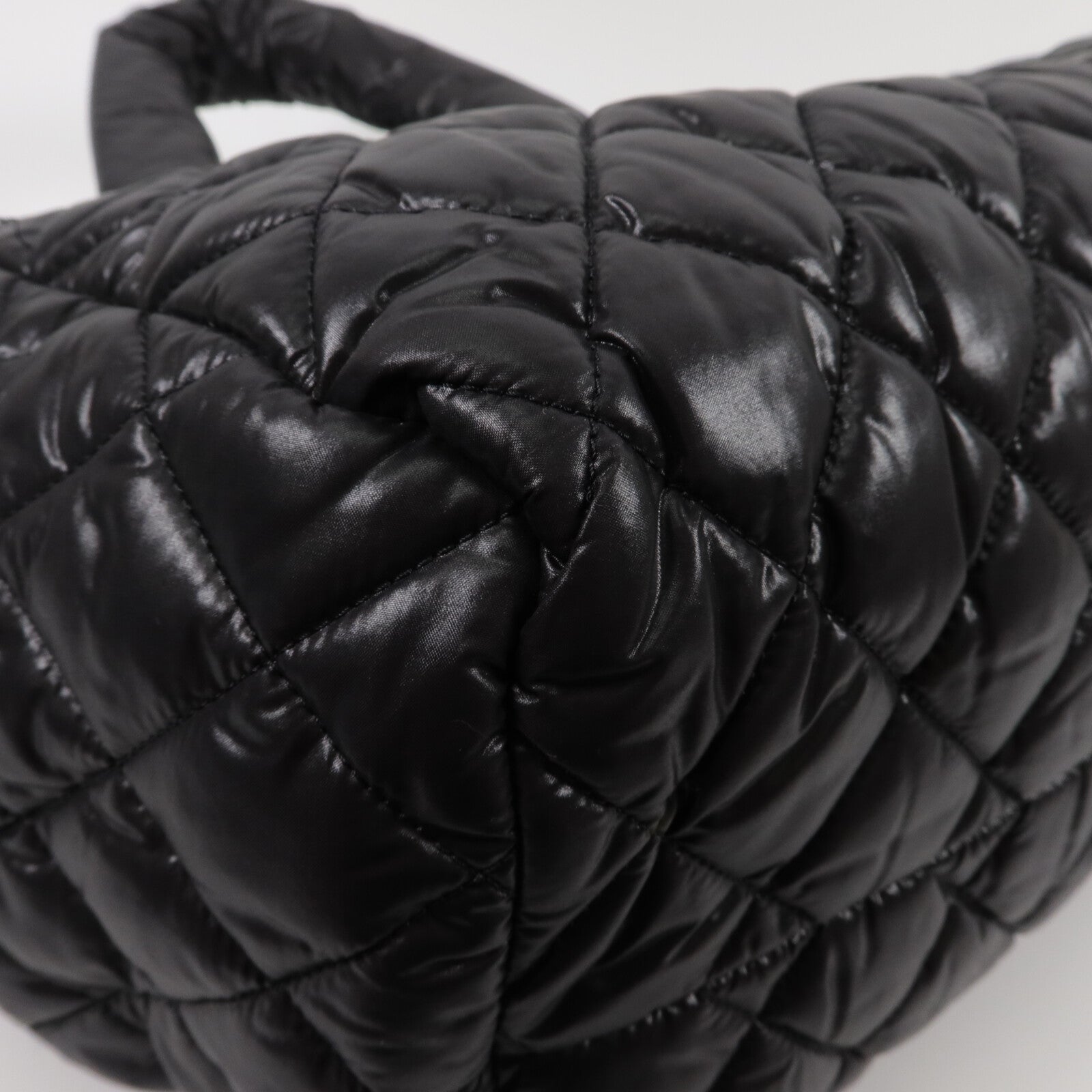 CHANEL 尼龍Coco Cocoon手挽袋