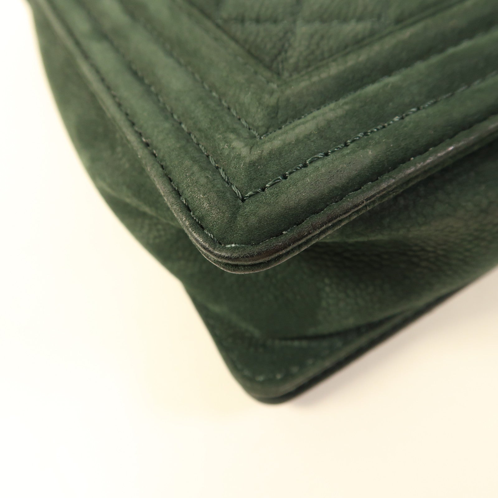 CHANEL 牛皮皮革Boy Chanel 30鏈帶肩背袋