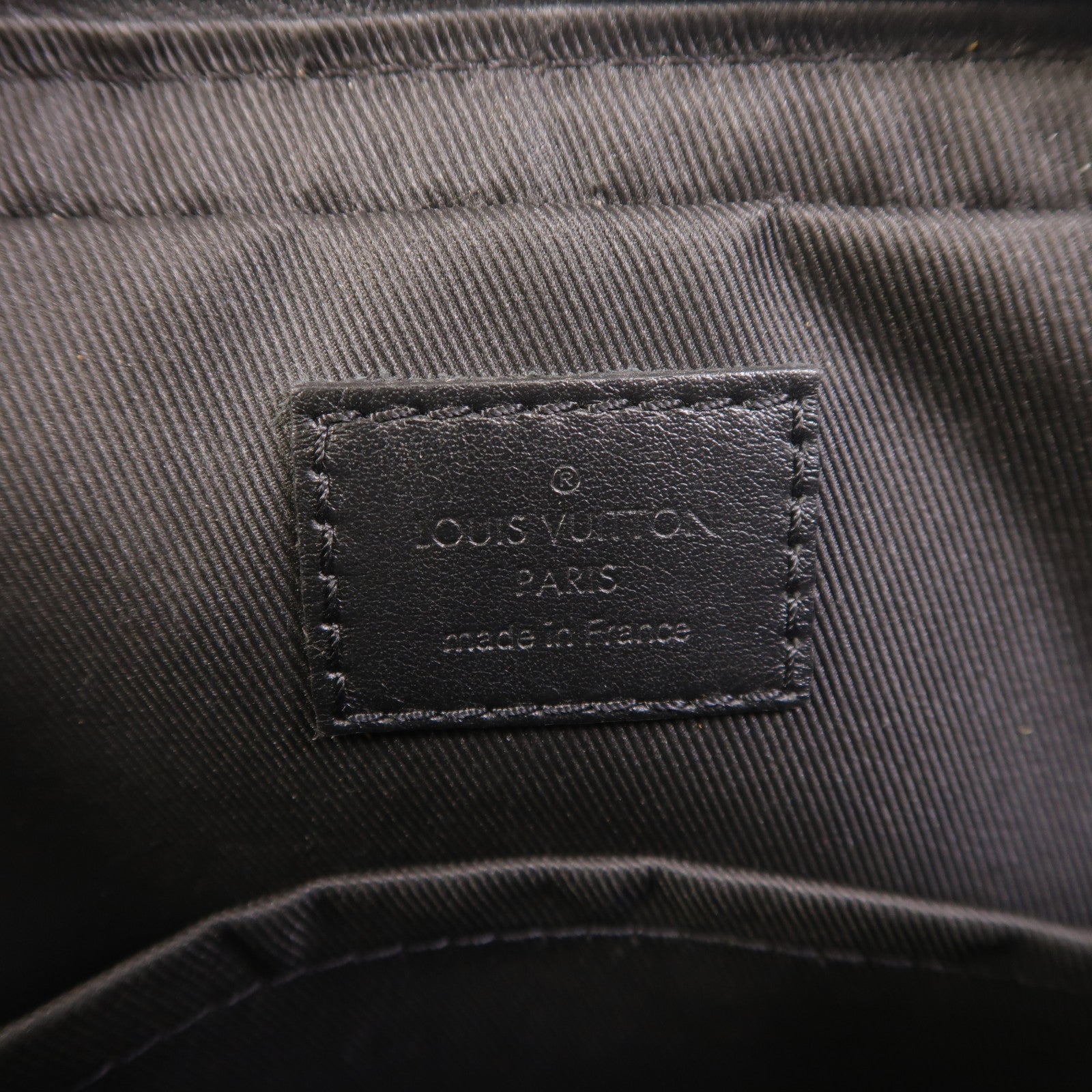 LOUIS VUITTON Monogram Eclipse Reverse Trio Messenger肩背袋