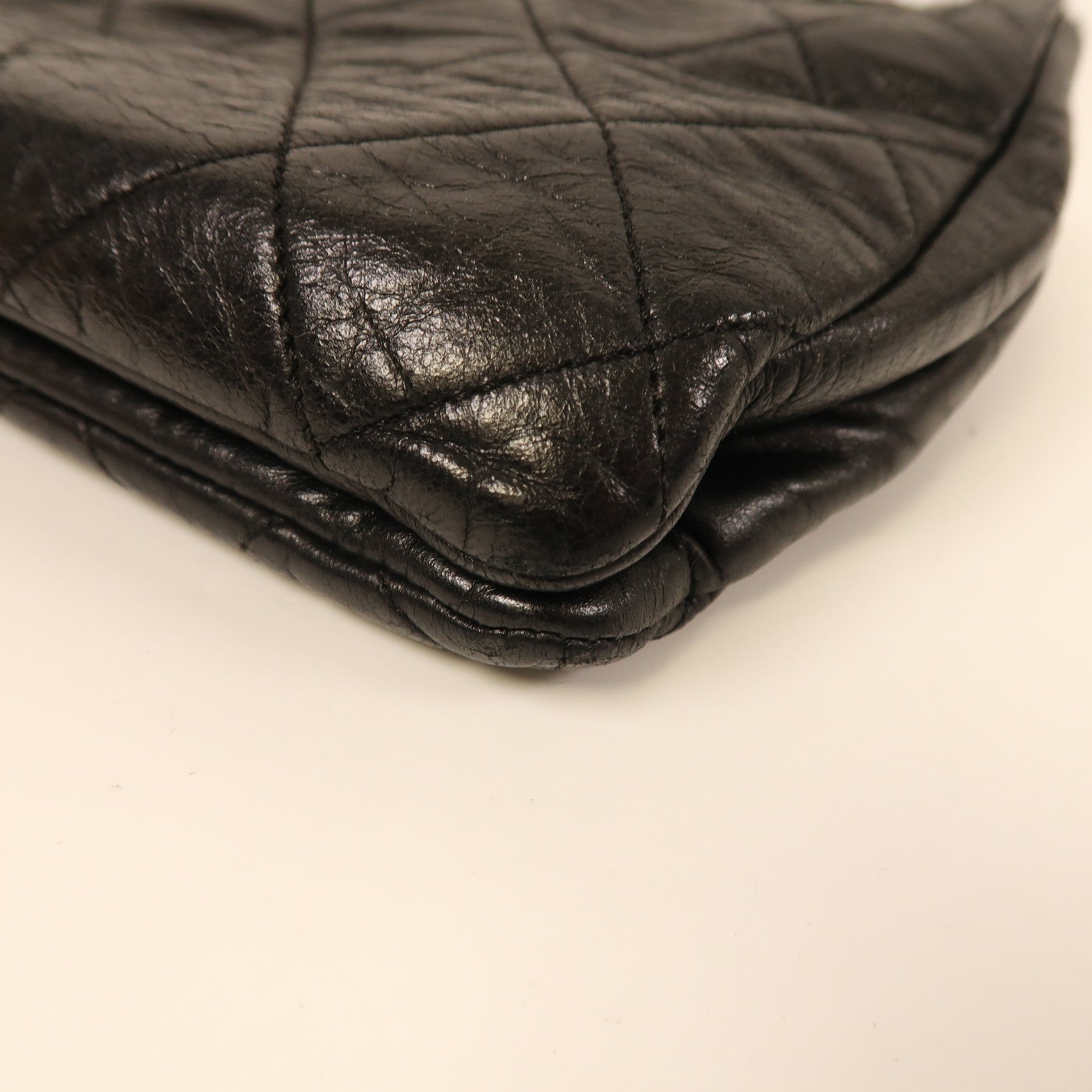 CHANEL 牛皮皮革Shoulder Bag銀扣肩背袋黑色