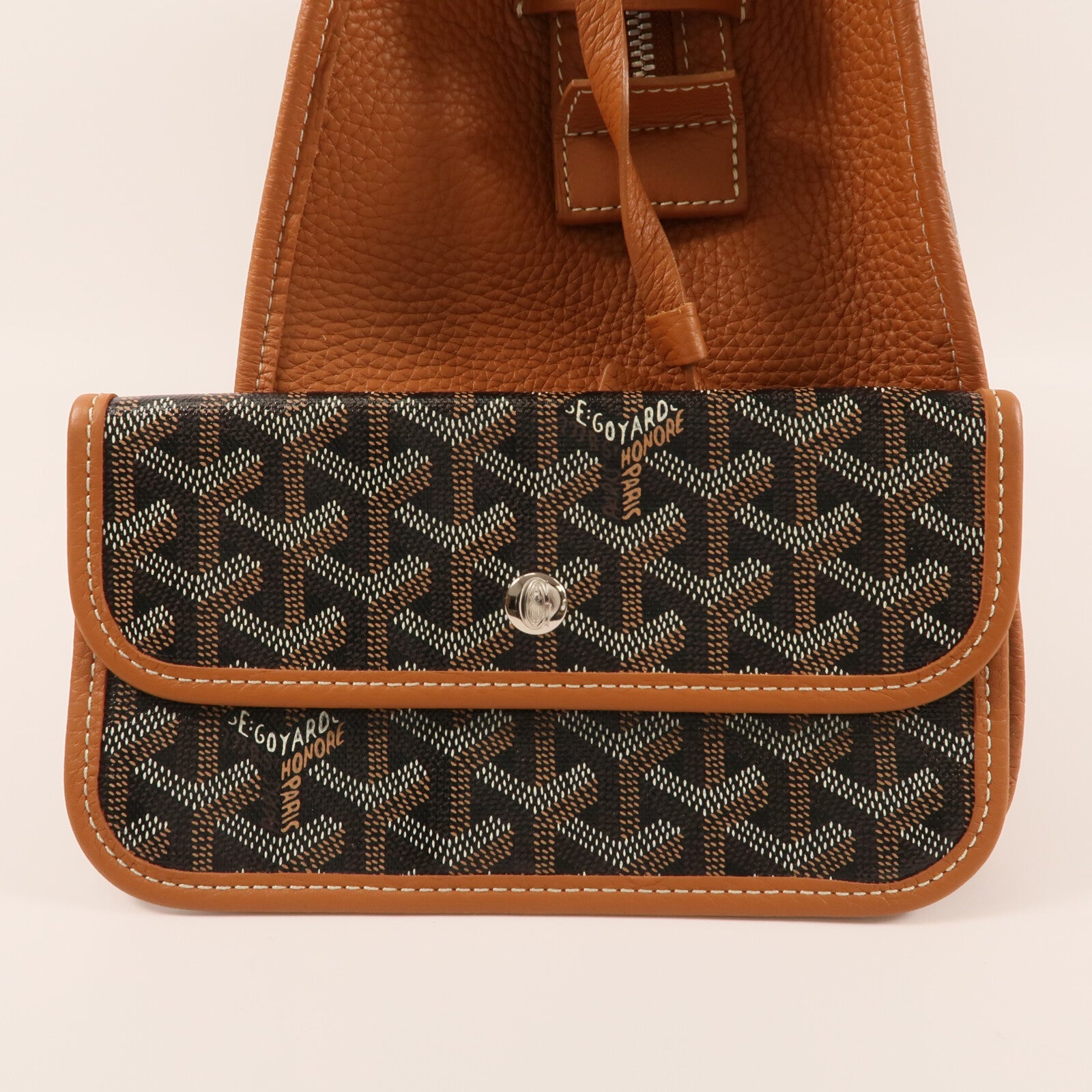 GOYARD 塗層帆布Hardy PM銀扣手挽袋