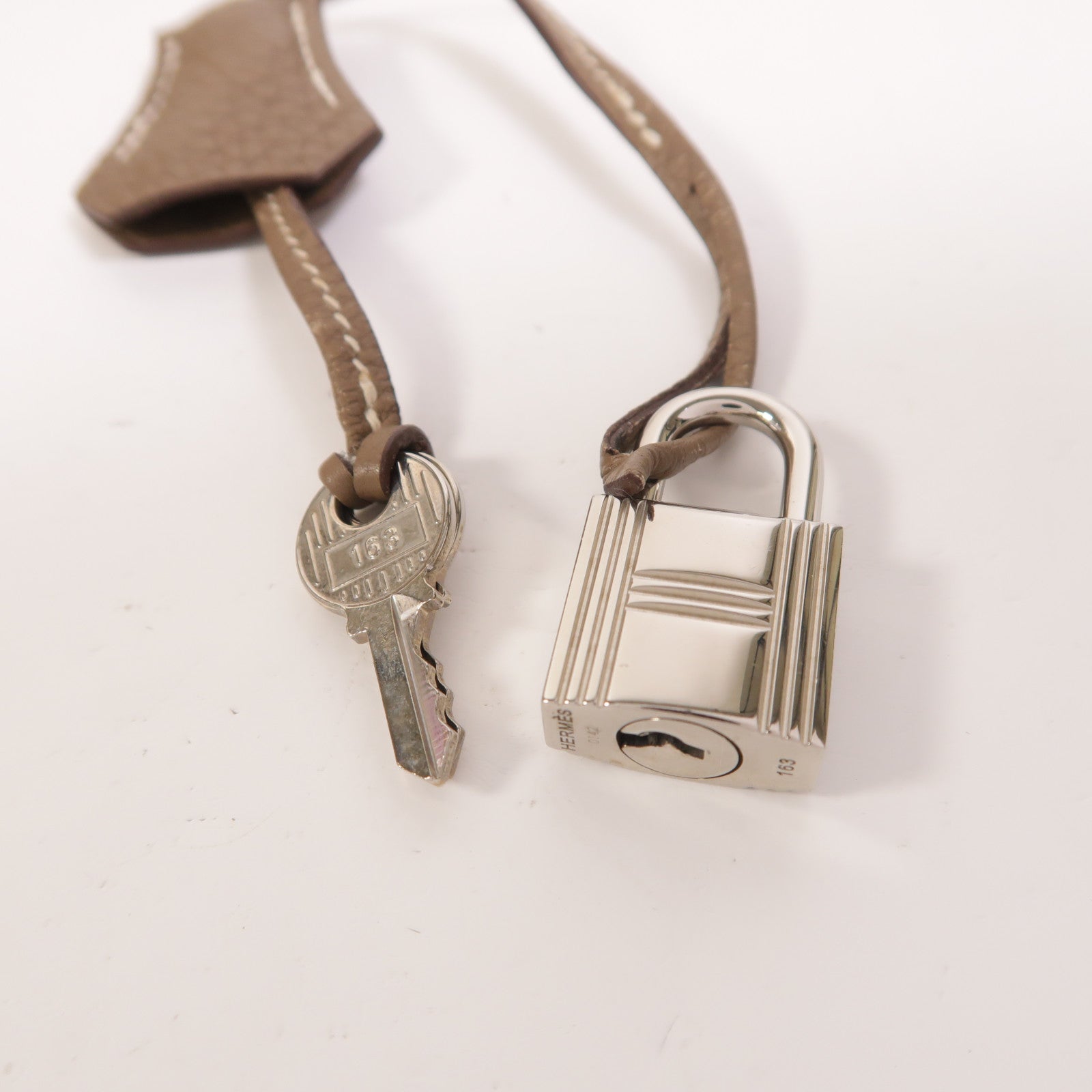 HERMES Togo皮革Kelly 32銀扣手挽肩背兩用袋Etoupe