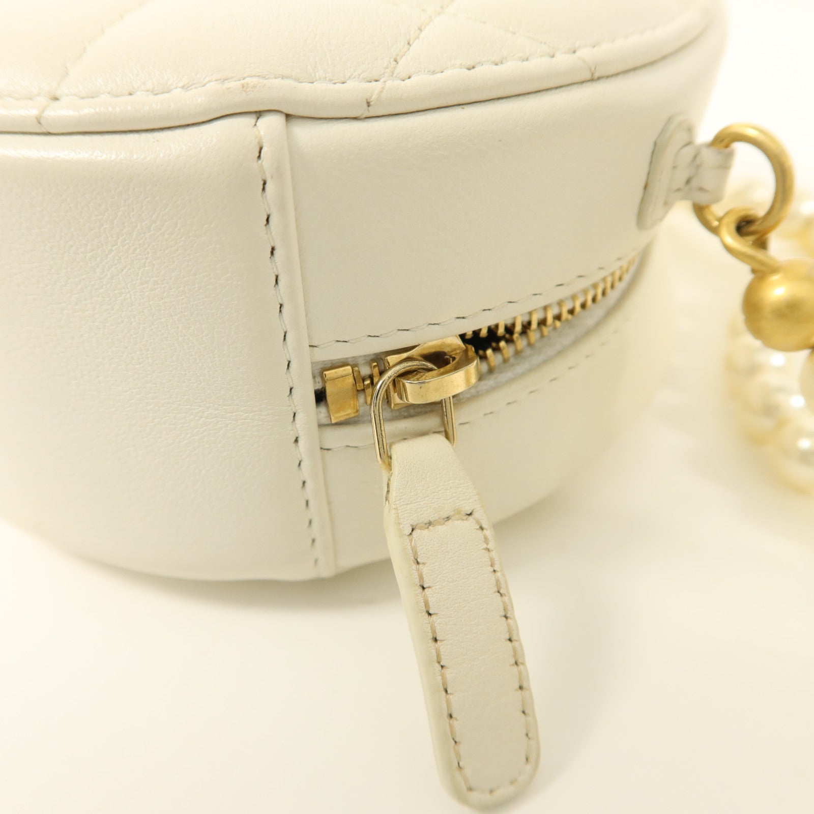 CHANEL 羊皮皮革Shoulder Bag金扣肩背袋