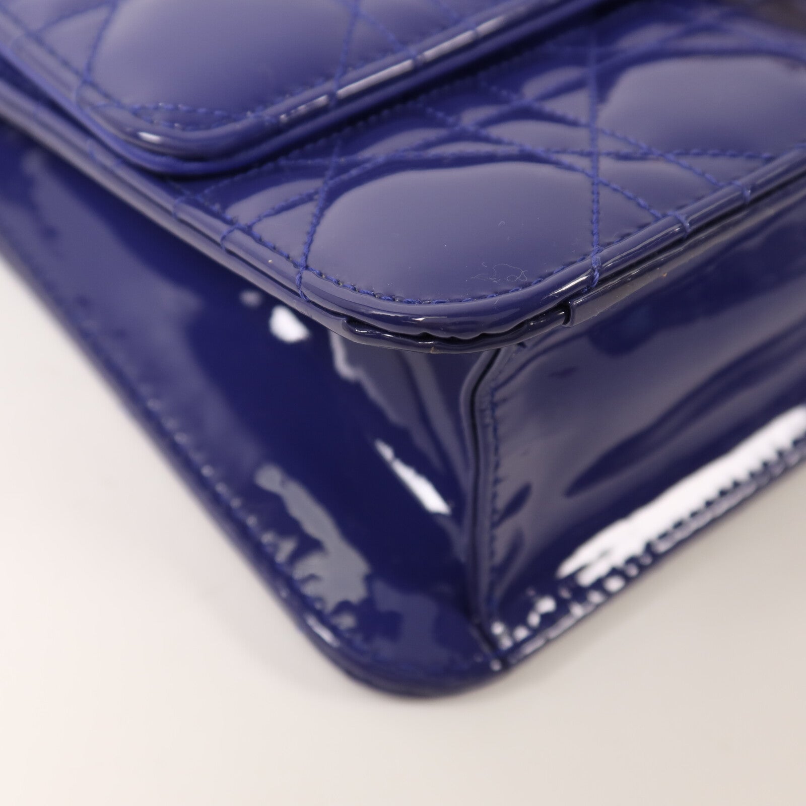 Dior 漆皮皮革Miss Dior Promenade Pouch銀扣鏈帶肩背袋