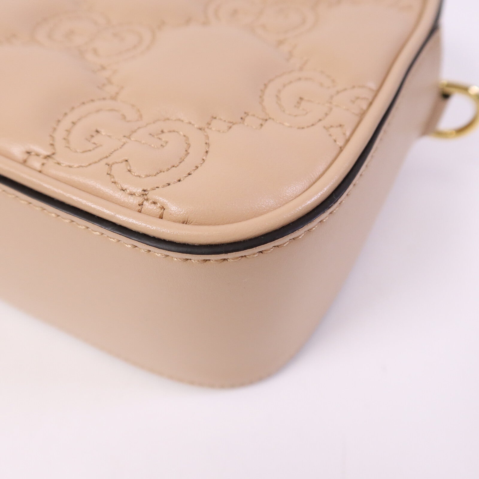 GUCCI 【激減優惠】牛皮皮革GG Matelasse Small Shoulder金扣肩背袋