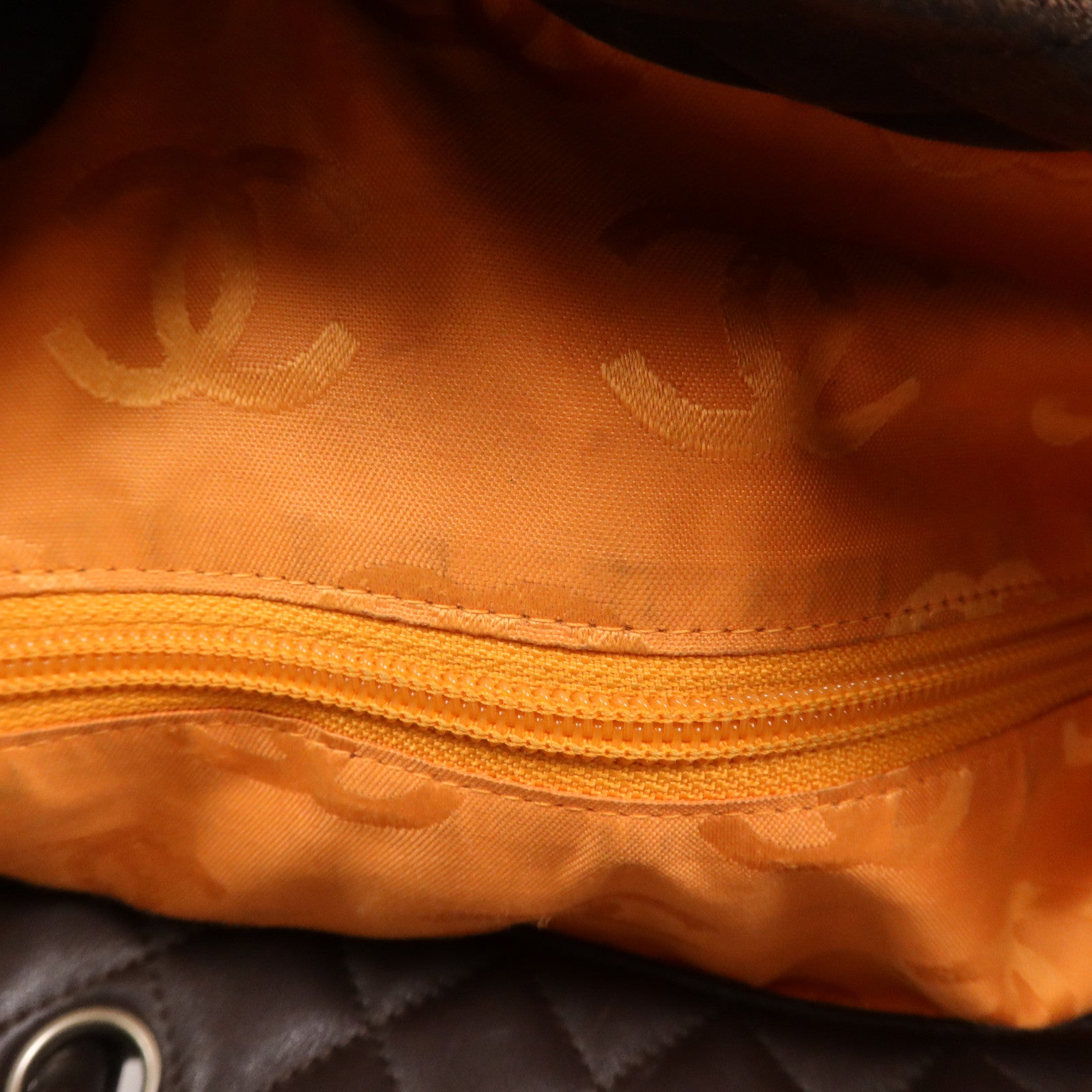 CHANEL 牛皮皮革Cambon Tote Bag銀扣手挽袋