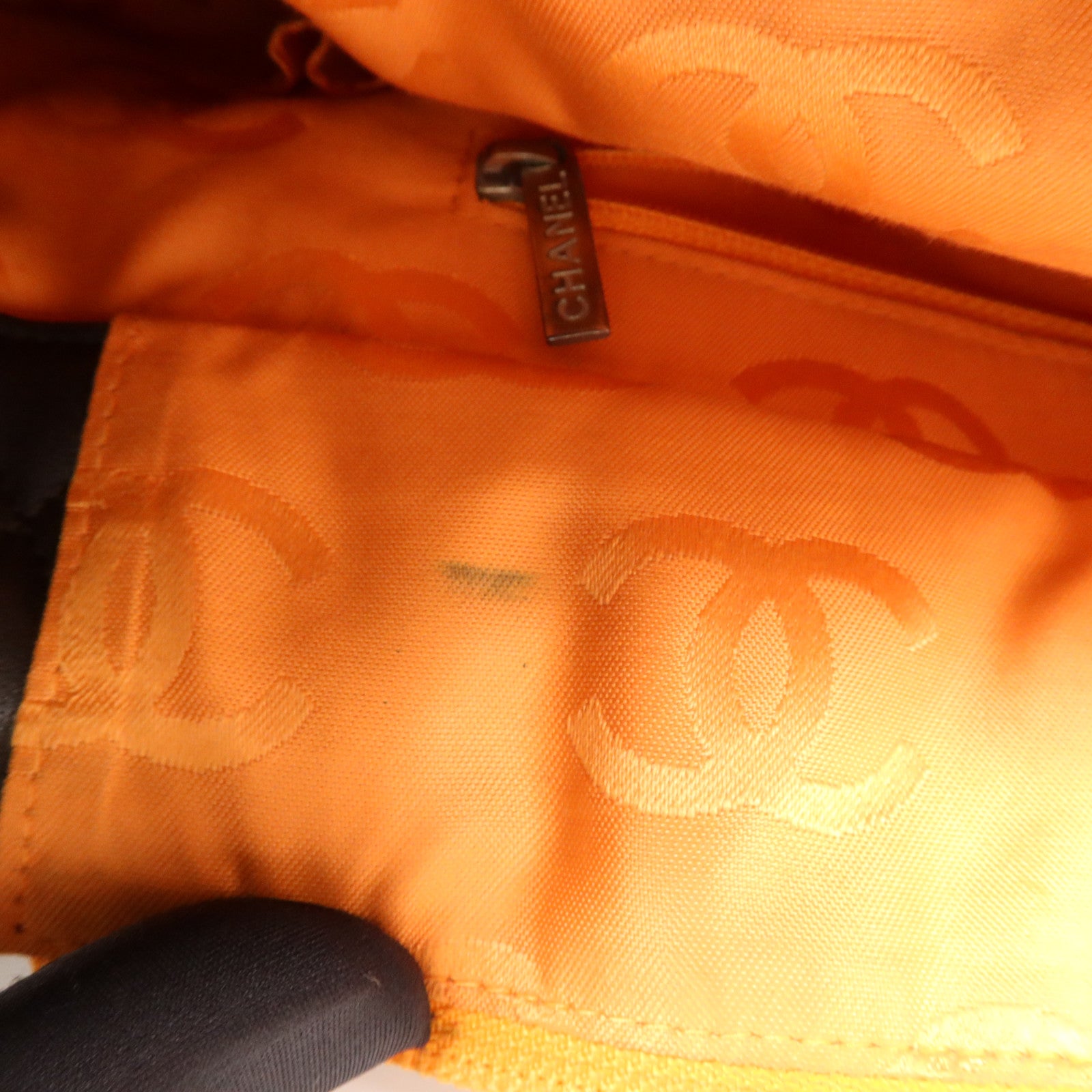 CHANEL 牛皮皮革Cambon Tote Bag銀扣手挽袋