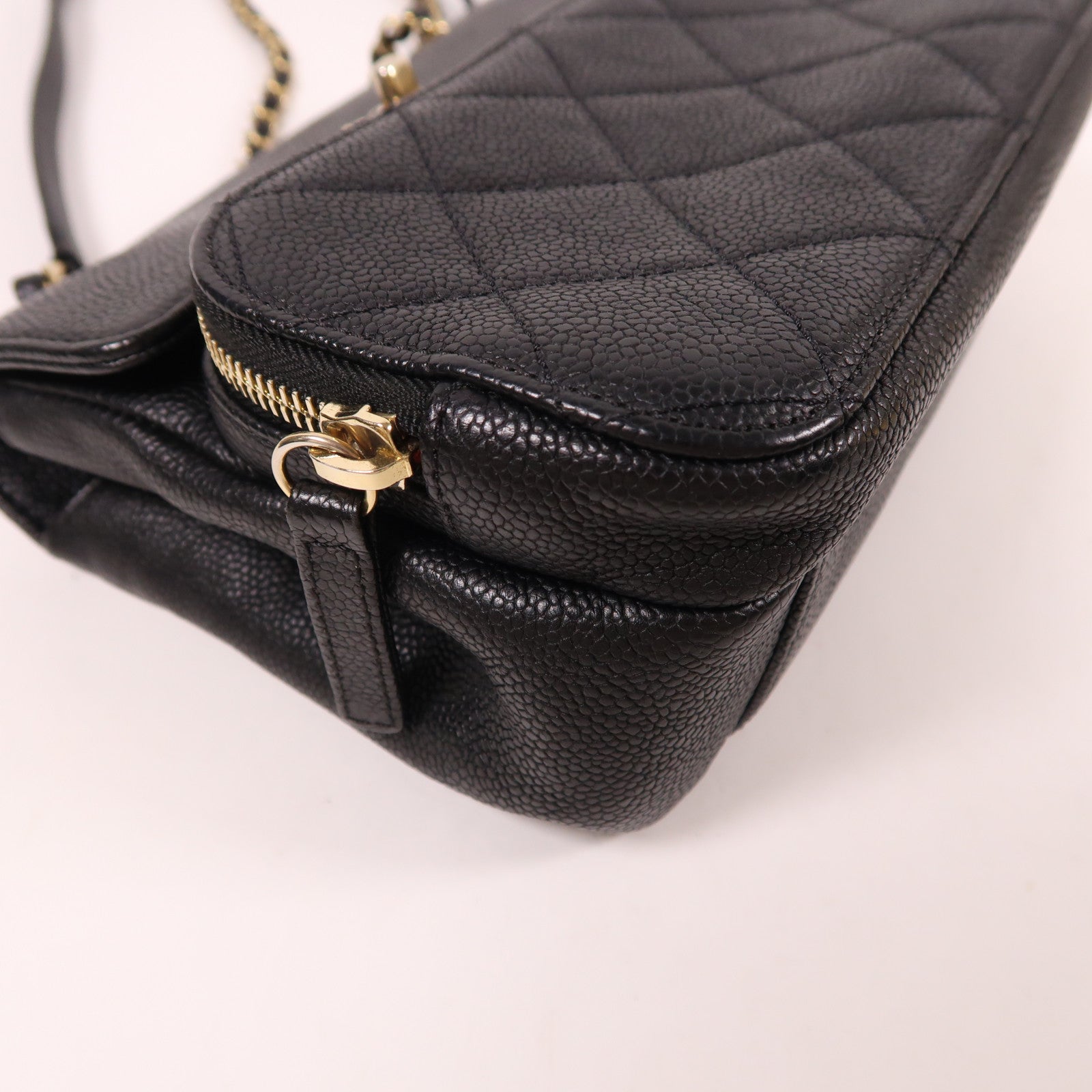 CHANEL 牛皮皮革Chain Shoulder金扣鏈帶肩背袋