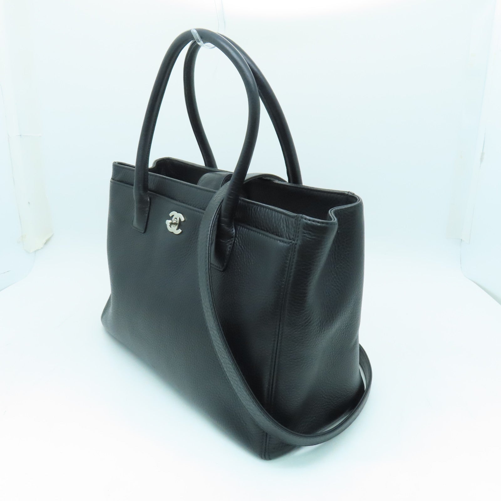 CHANEL 【激減優惠】牛皮皮革2 Way Shoulder Bag銀扣手挽肩背兩用袋黑色