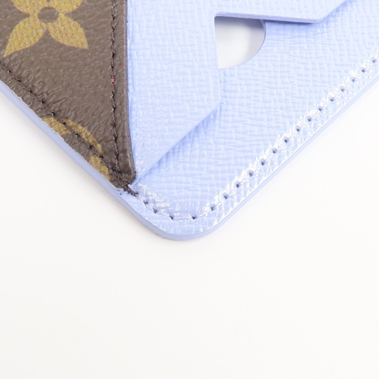 LOUIS VUITTON Monogram Magnetic Card Holder卡片套