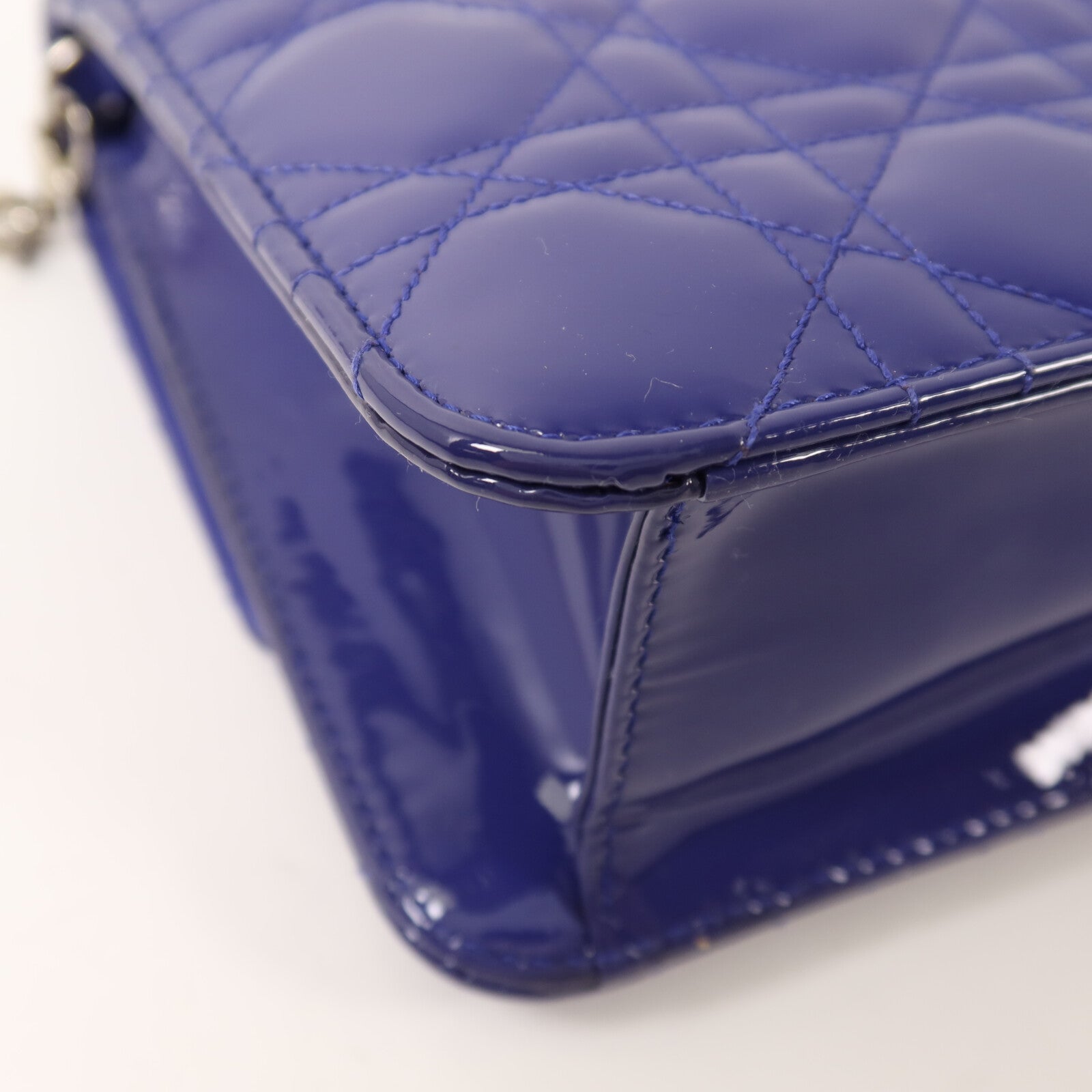 Dior 漆皮皮革Miss Dior Promenade Pouch銀扣鏈帶肩背袋