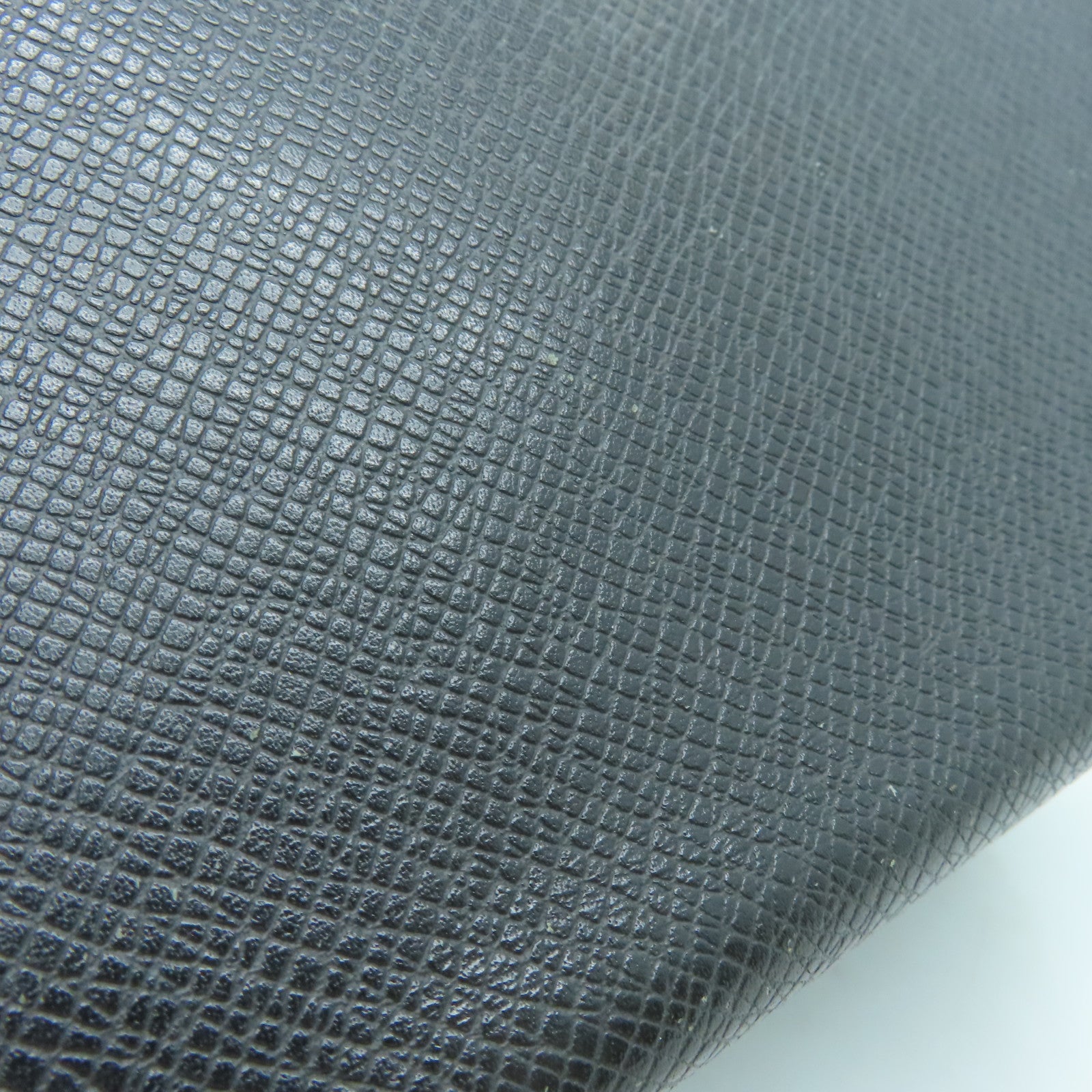 LOUIS VUITTON Tiga Long Wallet long wallet black