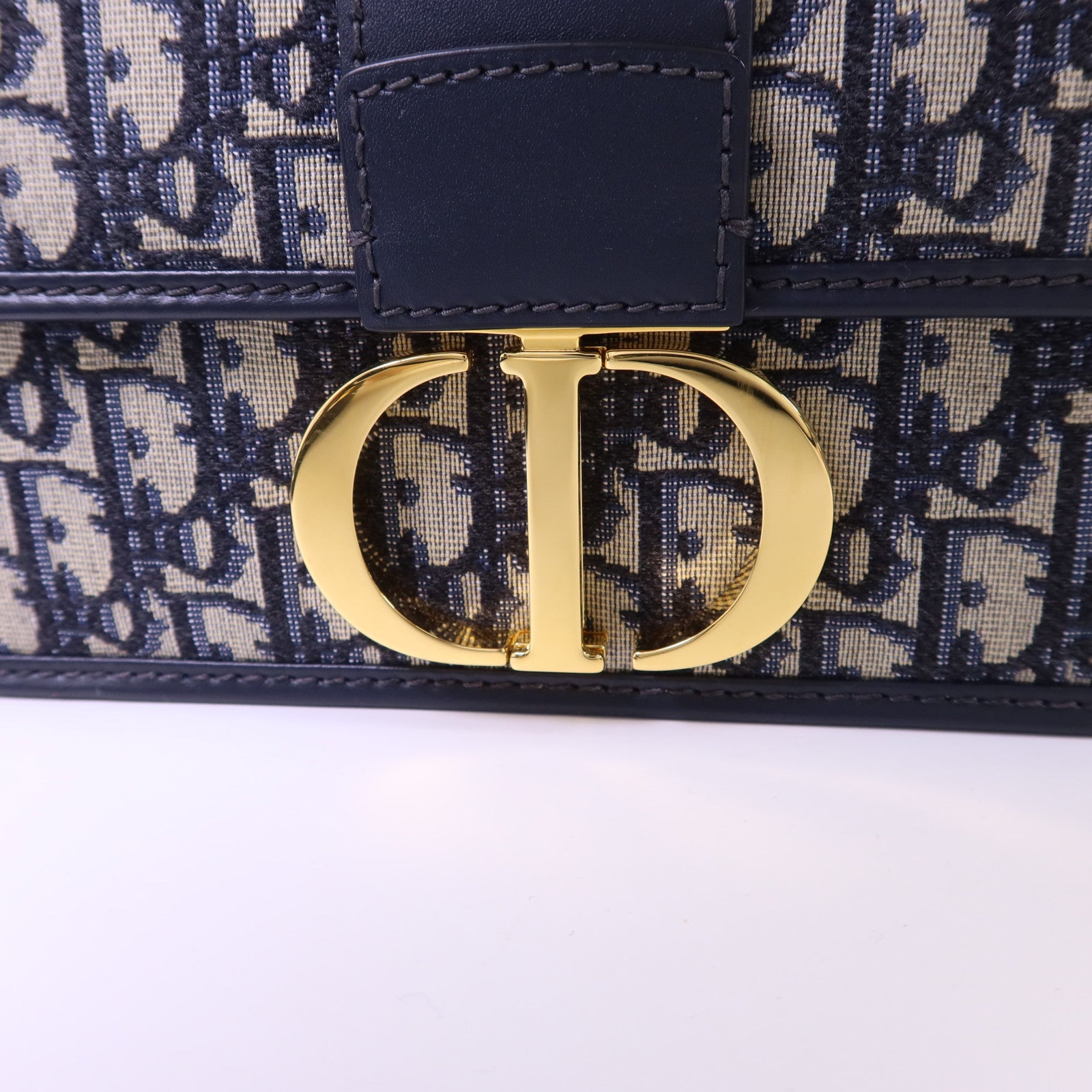 Dior 【激減優惠】帆布Montaigne 30金扣肩背袋