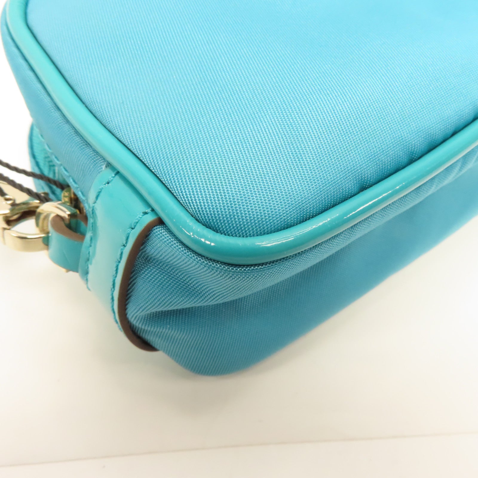 ANYA HINDMARCH 尼龍Clutch Bag金扣手拿包藍色