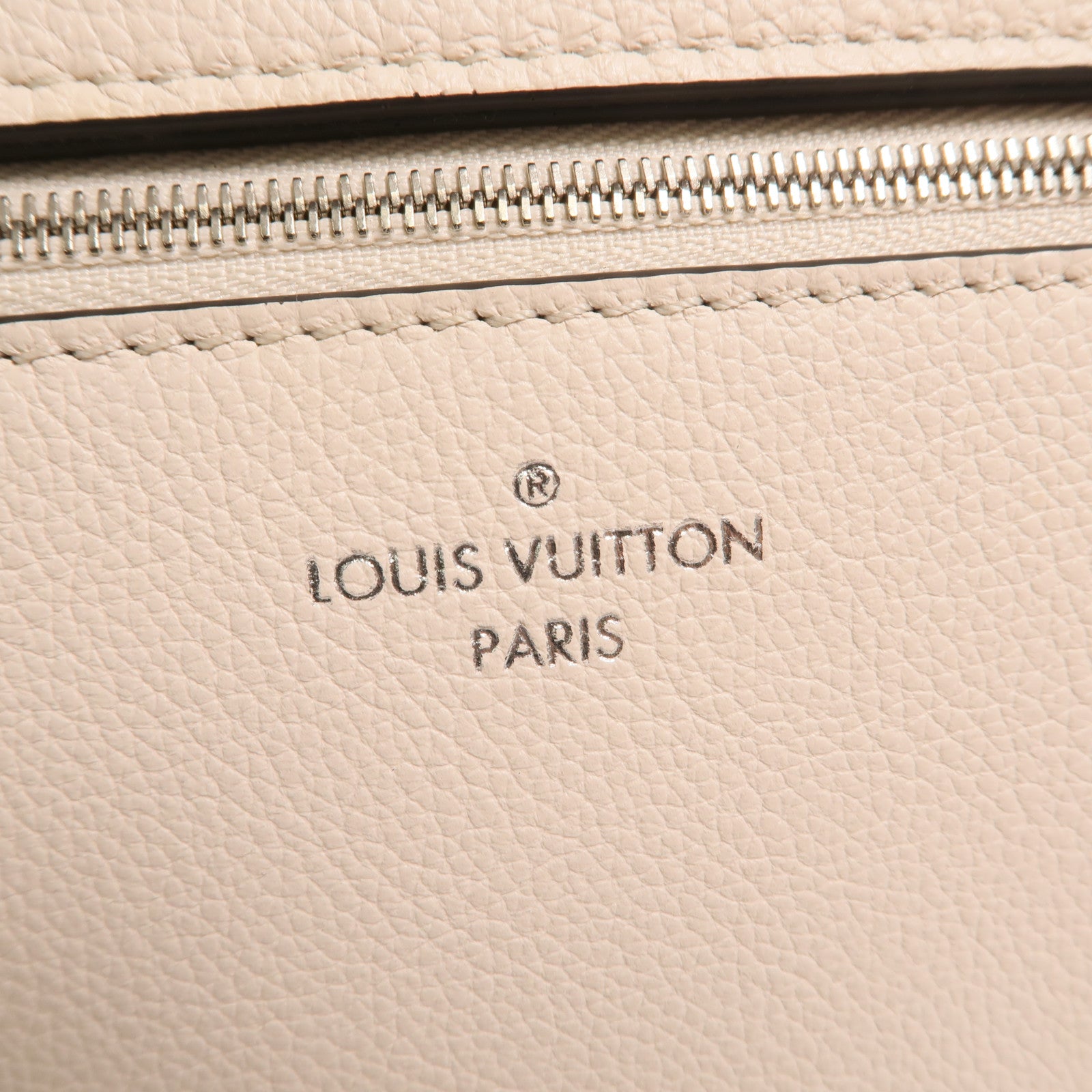 LOUIS VUITTON 牛皮皮革My Lock Me手挽肩背兩用袋