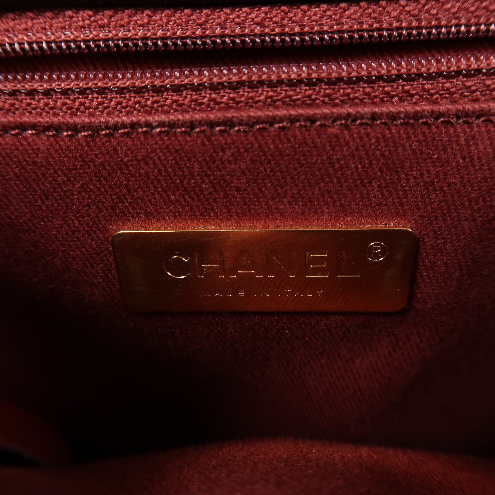 CHANEL 牛皮皮革Chain Shoulder金扣鏈帶肩背袋