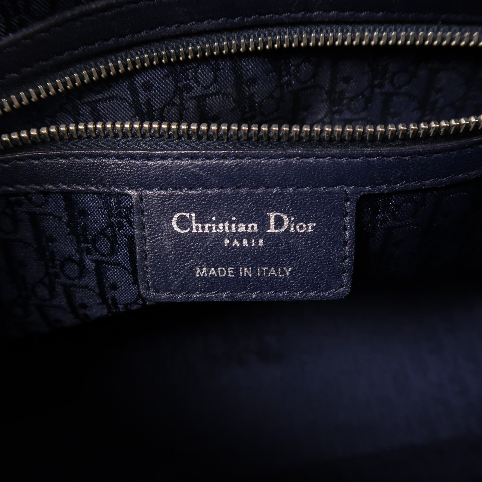 Dior 羊皮皮革Lady Dior Large銀扣手挽肩背兩用袋