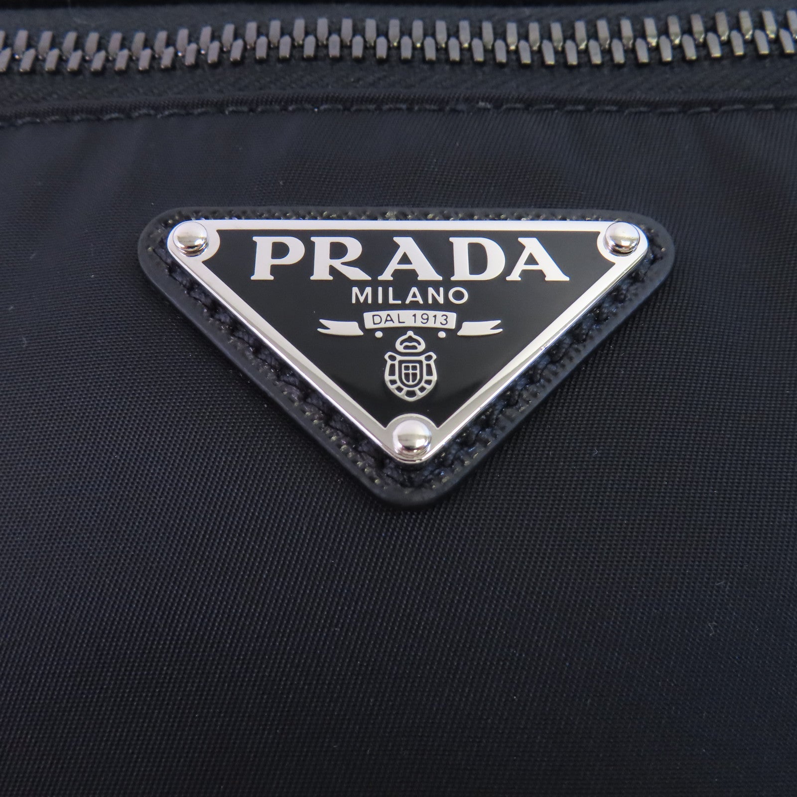 PRADA 尼龍Waist Bag銀扣腰包
