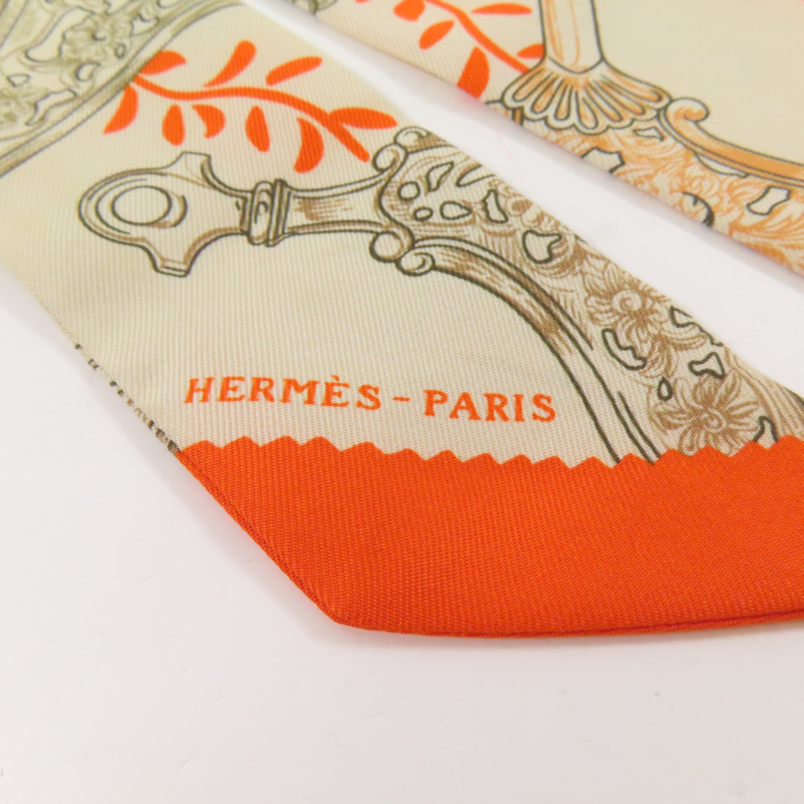 HERMES 絲質Twilly絲巾