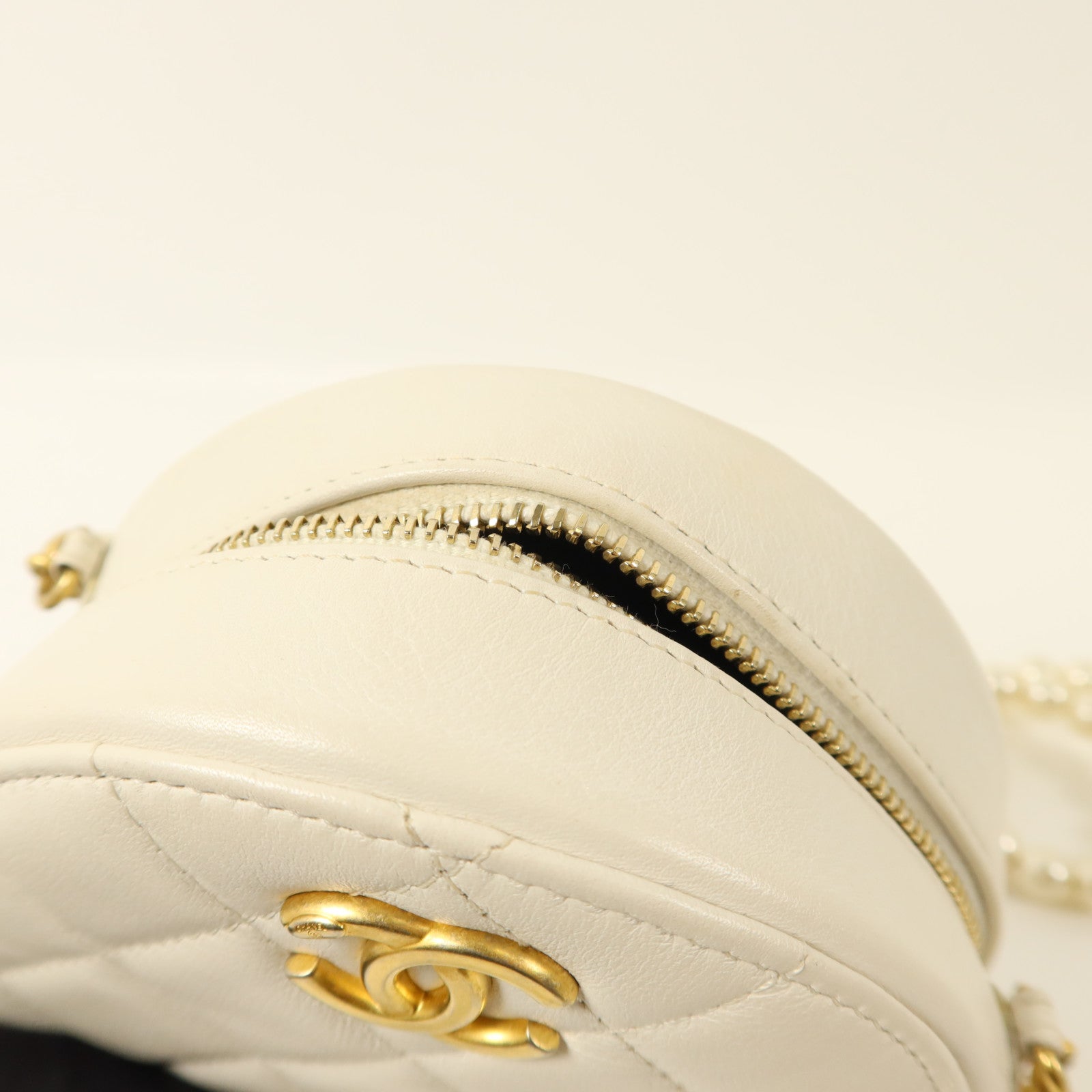 CHANEL 羊皮皮革Shoulder Bag金扣肩背袋