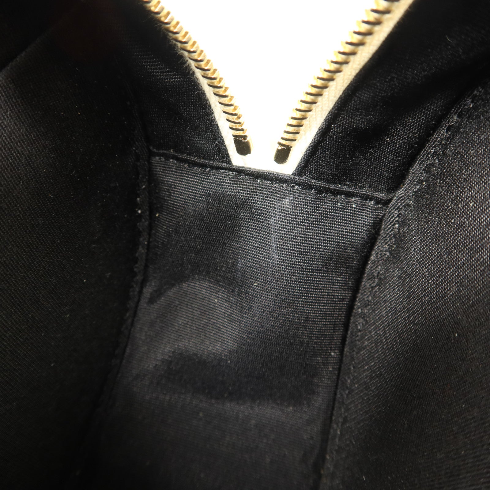 CHANEL 羊皮皮革Shoulder Bag金扣肩背袋