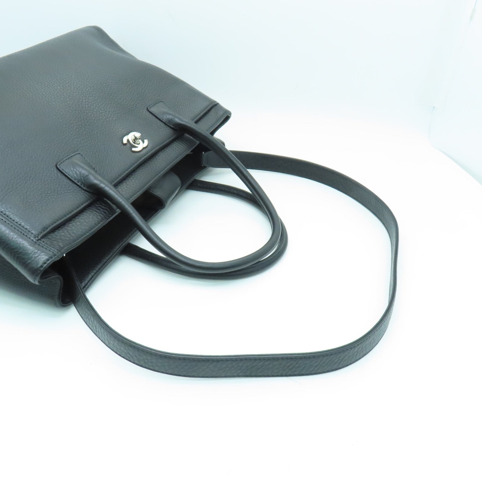 CHANEL 【激減優惠】牛皮皮革2 Way Shoulder Bag銀扣手挽肩背兩用袋黑色