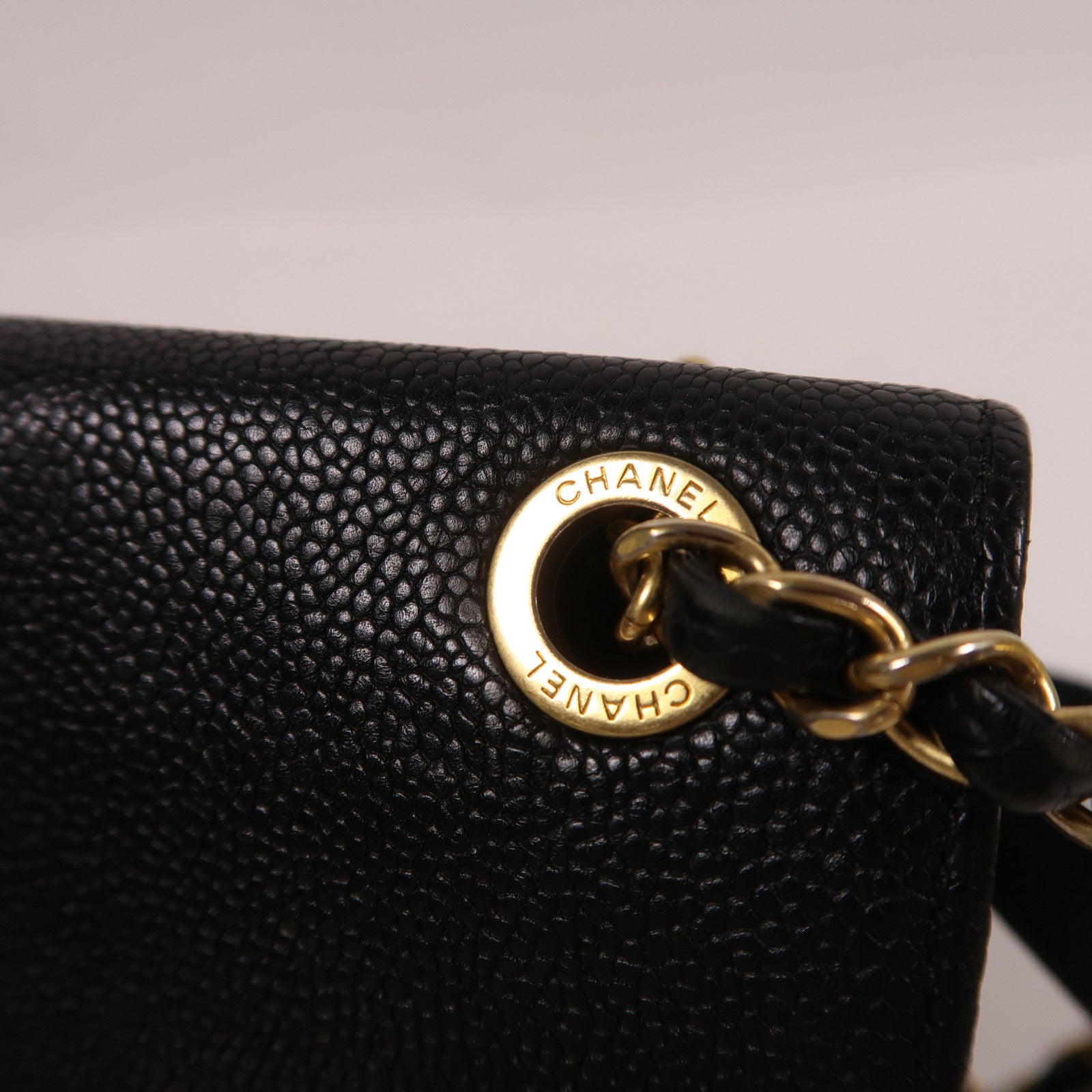 CHANEL 牛皮皮革Chain Shoulder金扣鏈帶肩背袋