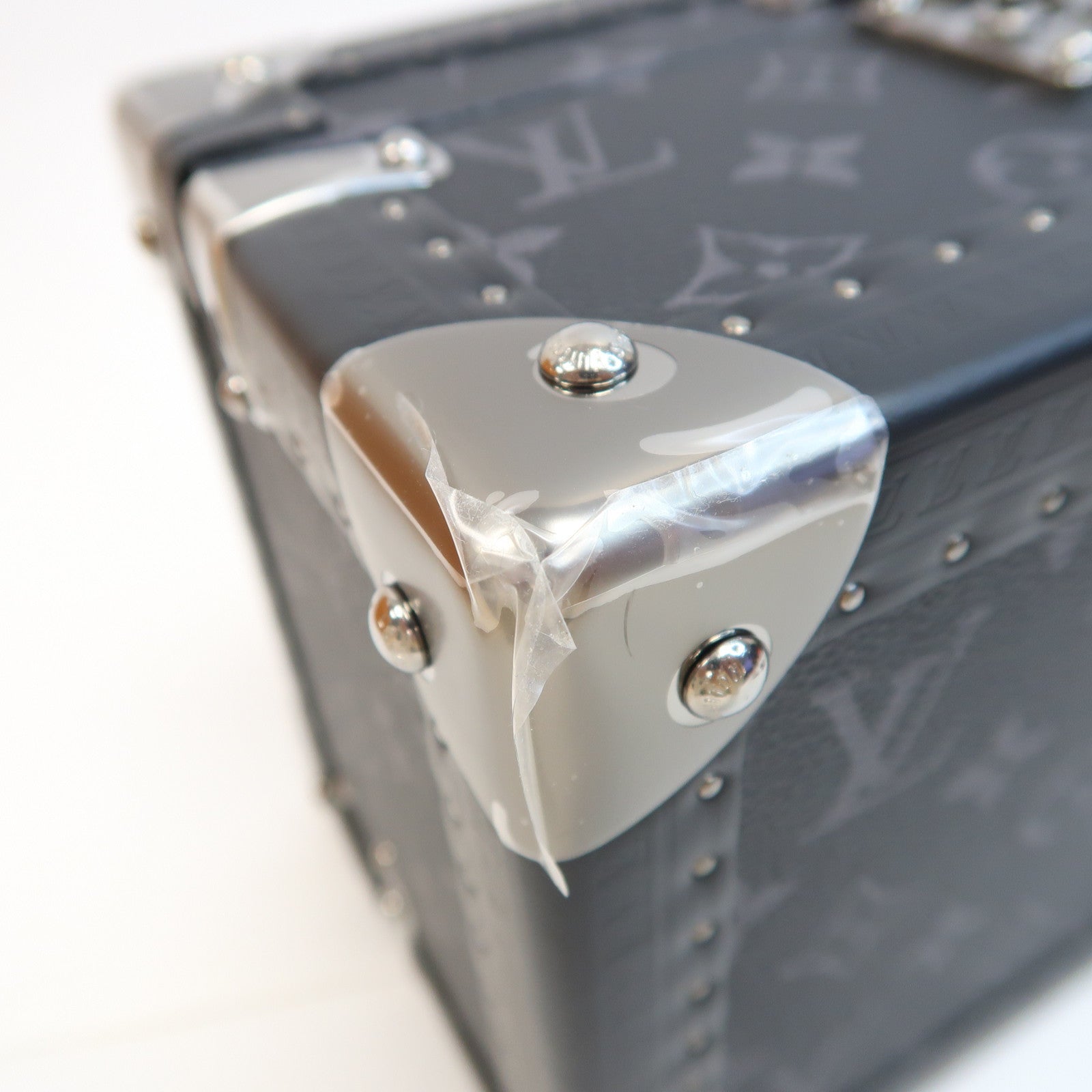 LOUIS VUITTON Monogram Coffret Tresor 24銀扣行李箱黑色