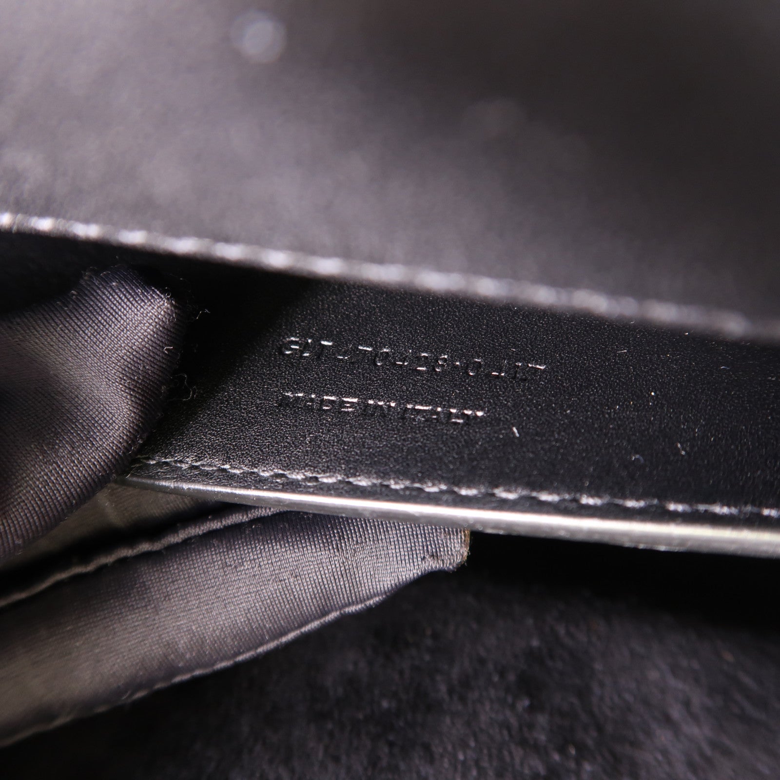 SAINT LAURENT 牛皮皮革Shoulder Bag金扣鏈帶肩背袋