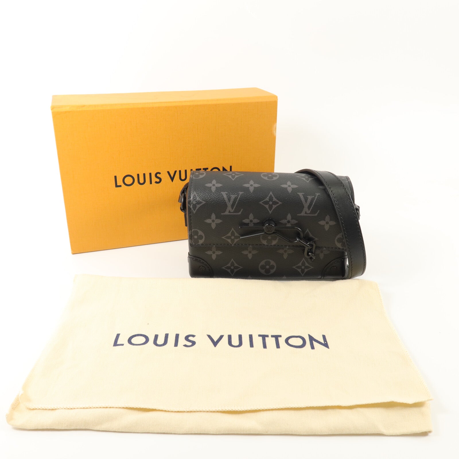LOUIS VUITTON Monogram Eclipse Steamer Wearable Wallet肩背袋