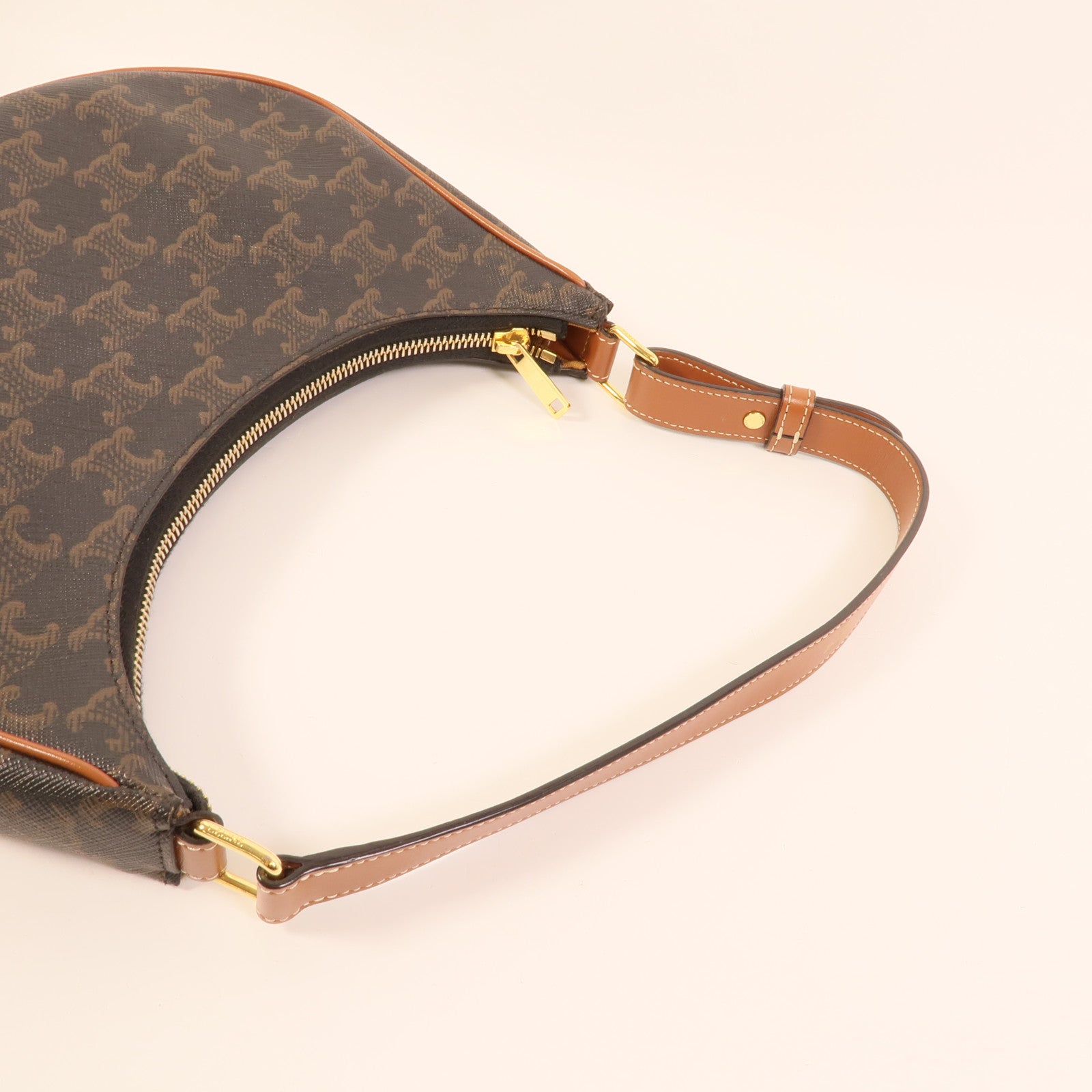 CELINE 塗層帆布Ava肩背袋