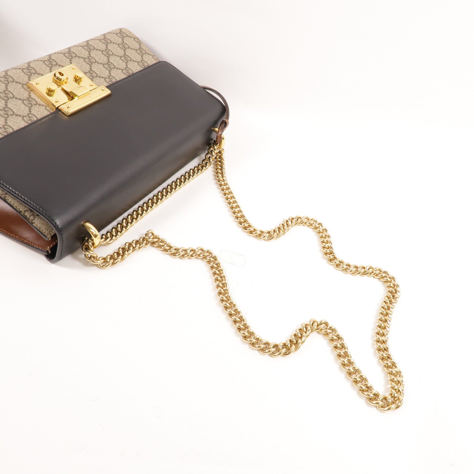 GUCCI 塗層帆布Padlock GG Medium肩背袋