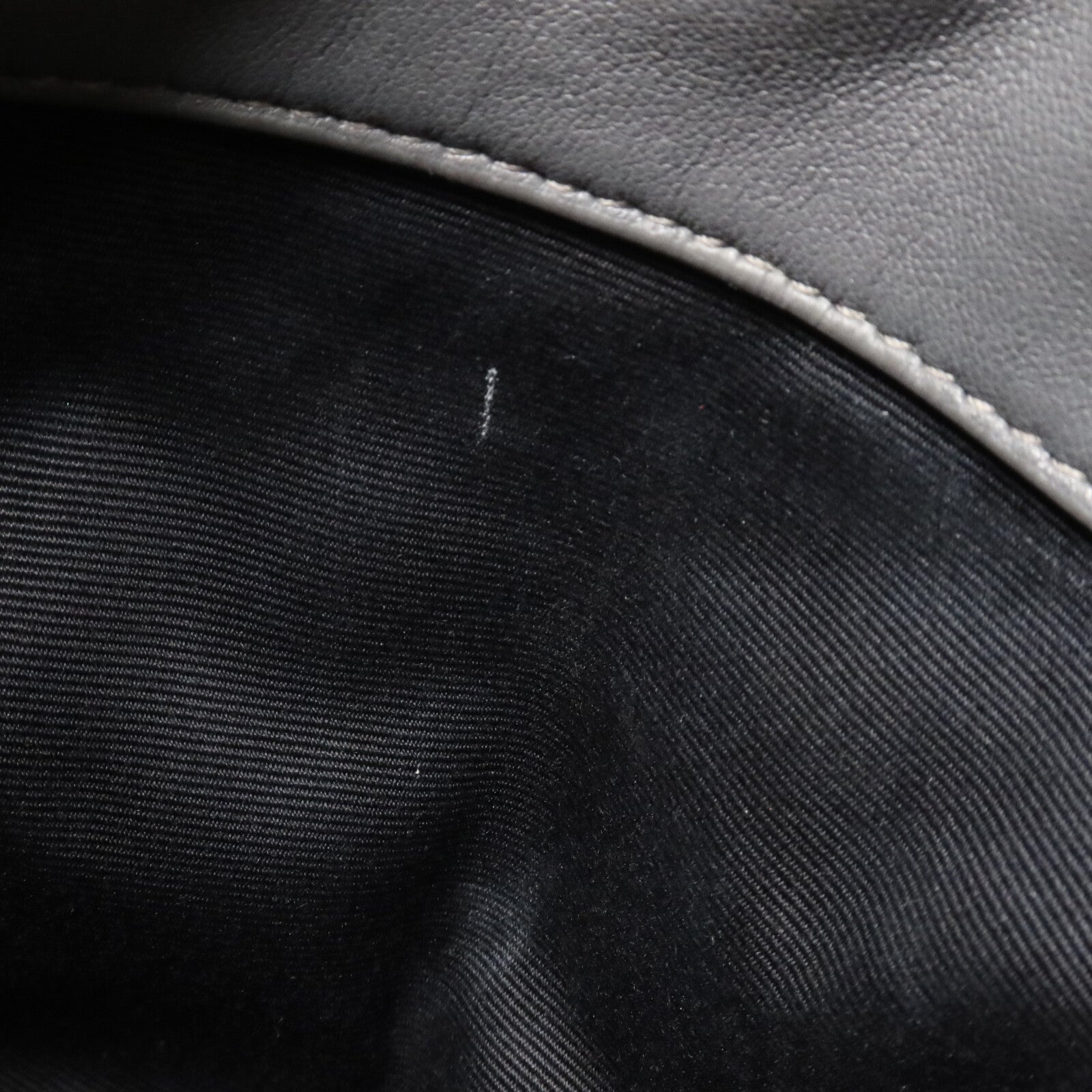 SAINT LAURENT 羊皮皮革Puffer Small鏈帶肩背袋