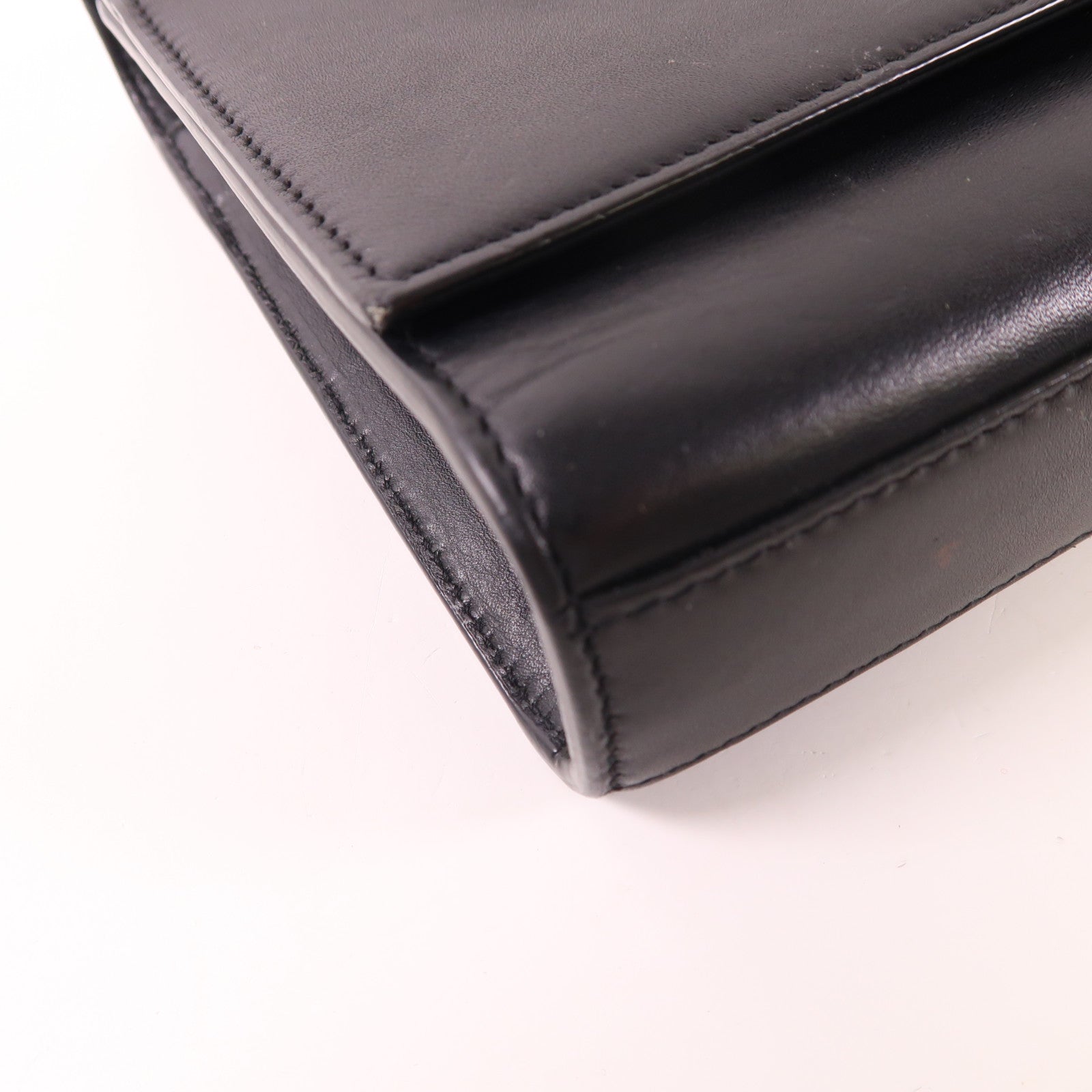 SAINT LAURENT 牛皮皮革Shoulder Bag金扣鏈帶肩背袋