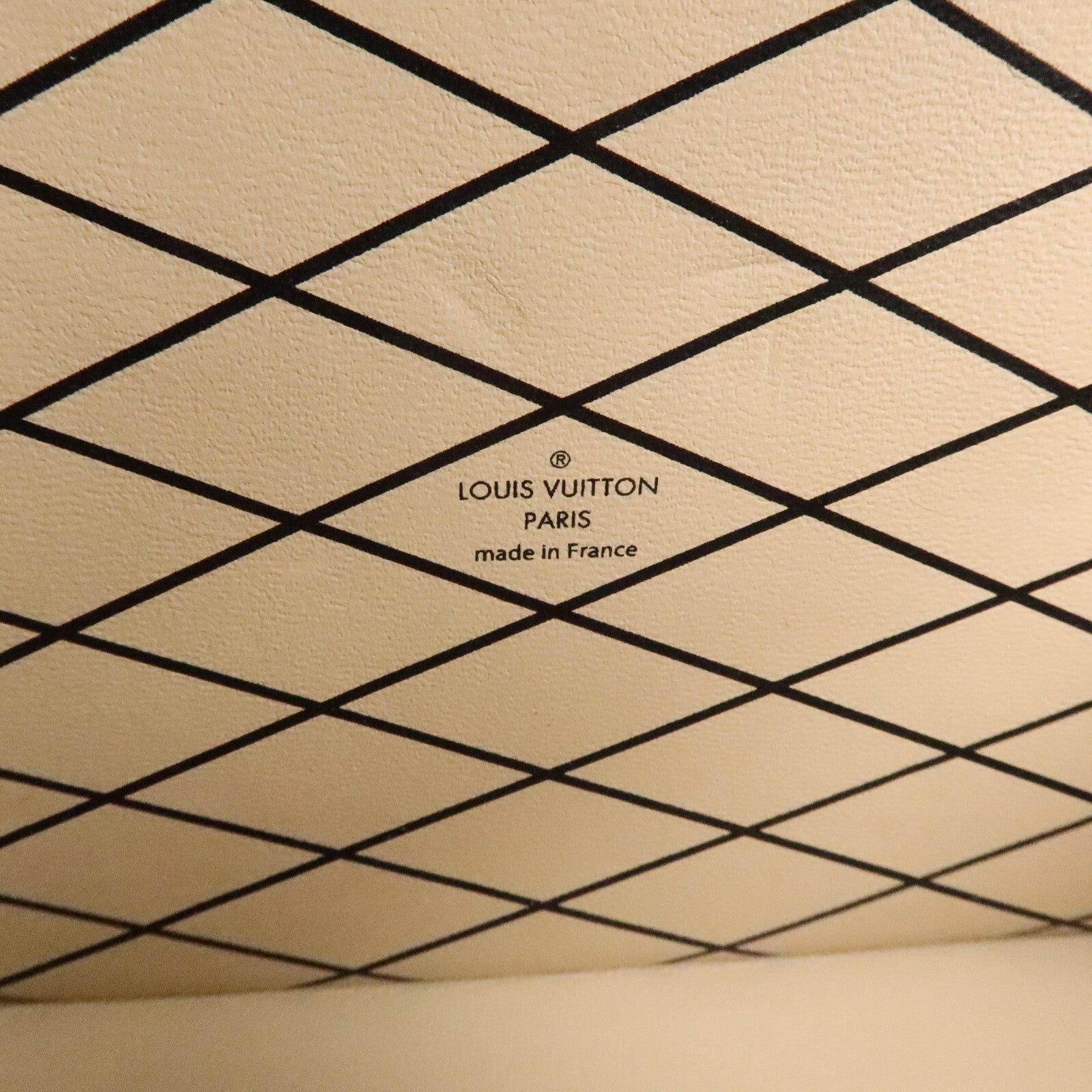 LOUIS VUITTON Monogram Petite Malle金扣肩背袋