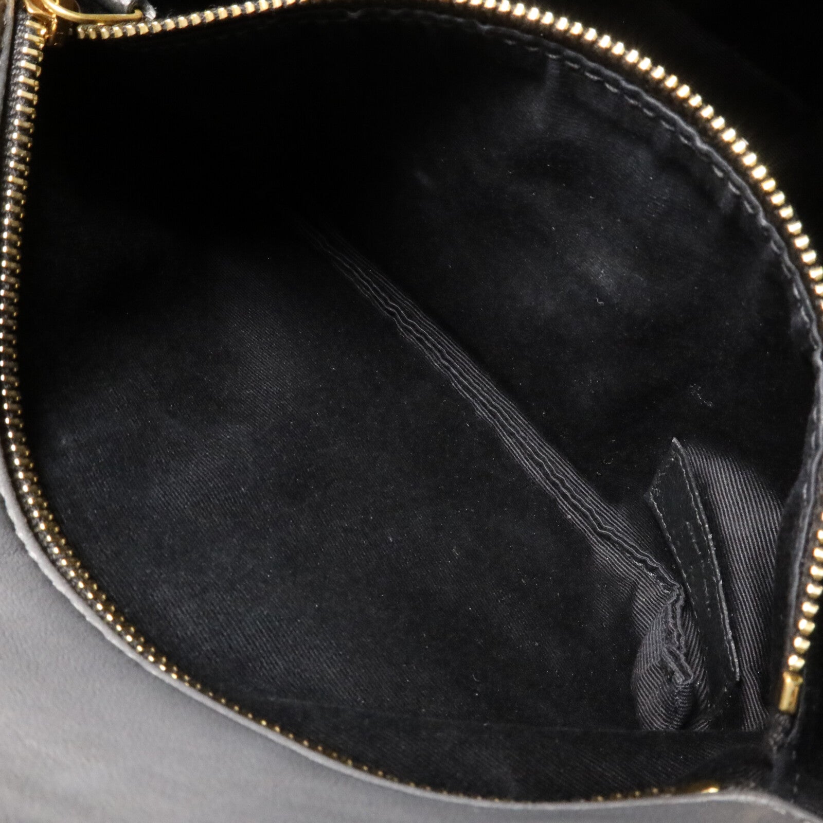 SAINT LAURENT 羊皮皮革Puffer Small鏈帶肩背袋