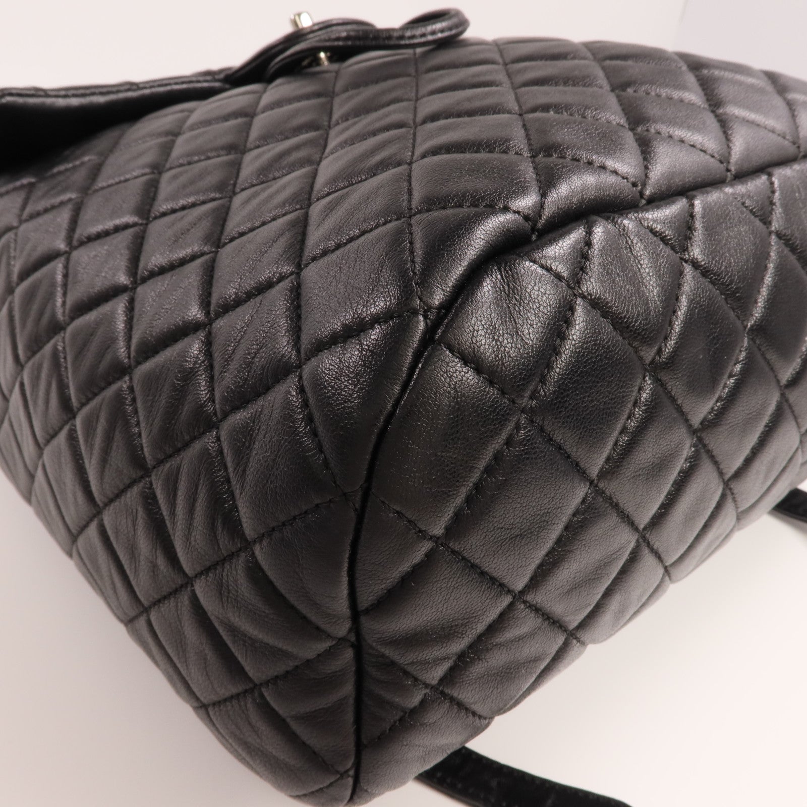 CHANEL 羊皮皮革Backpack銀扣背包