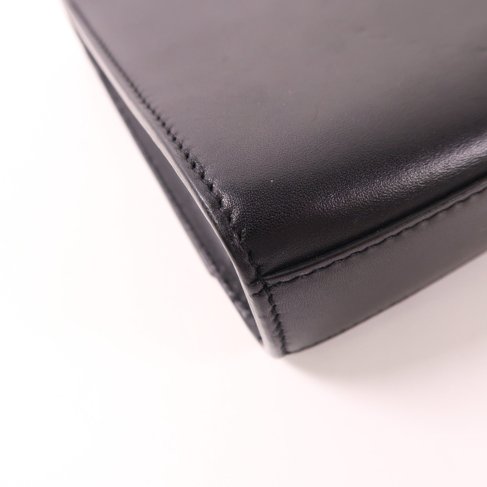 SAINT LAURENT 牛皮皮革Shoulder Bag金扣鏈帶肩背袋