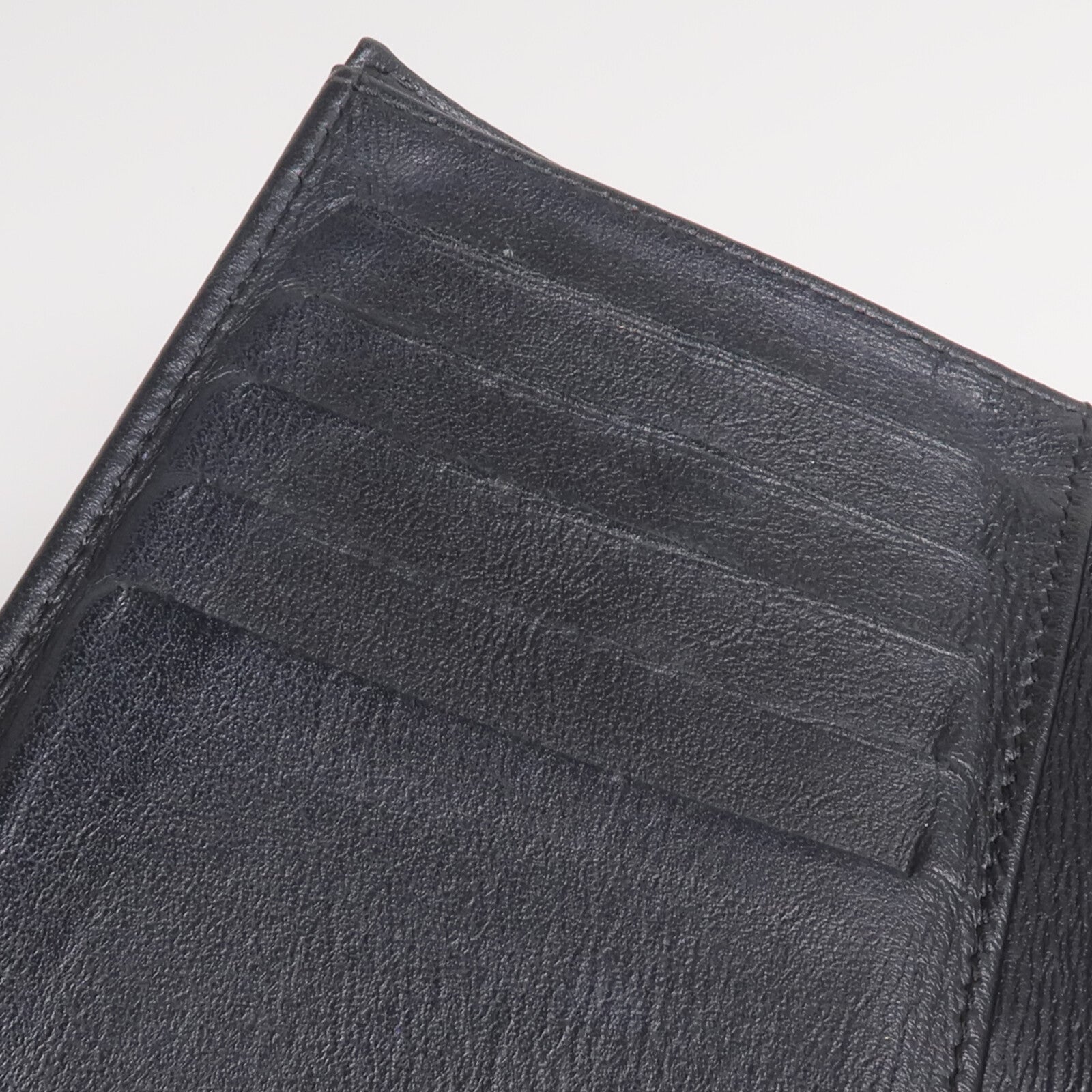 CHANEL 牛皮皮革Wallet金扣錢包