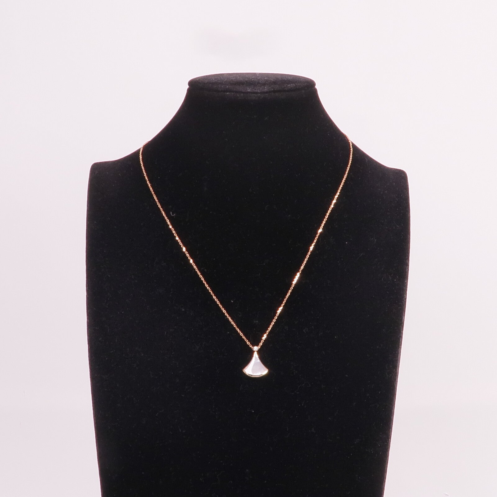 BVLGARI 18K玫瑰金Divas' Dream Necklace鑽石/珍珠母貝項鍊