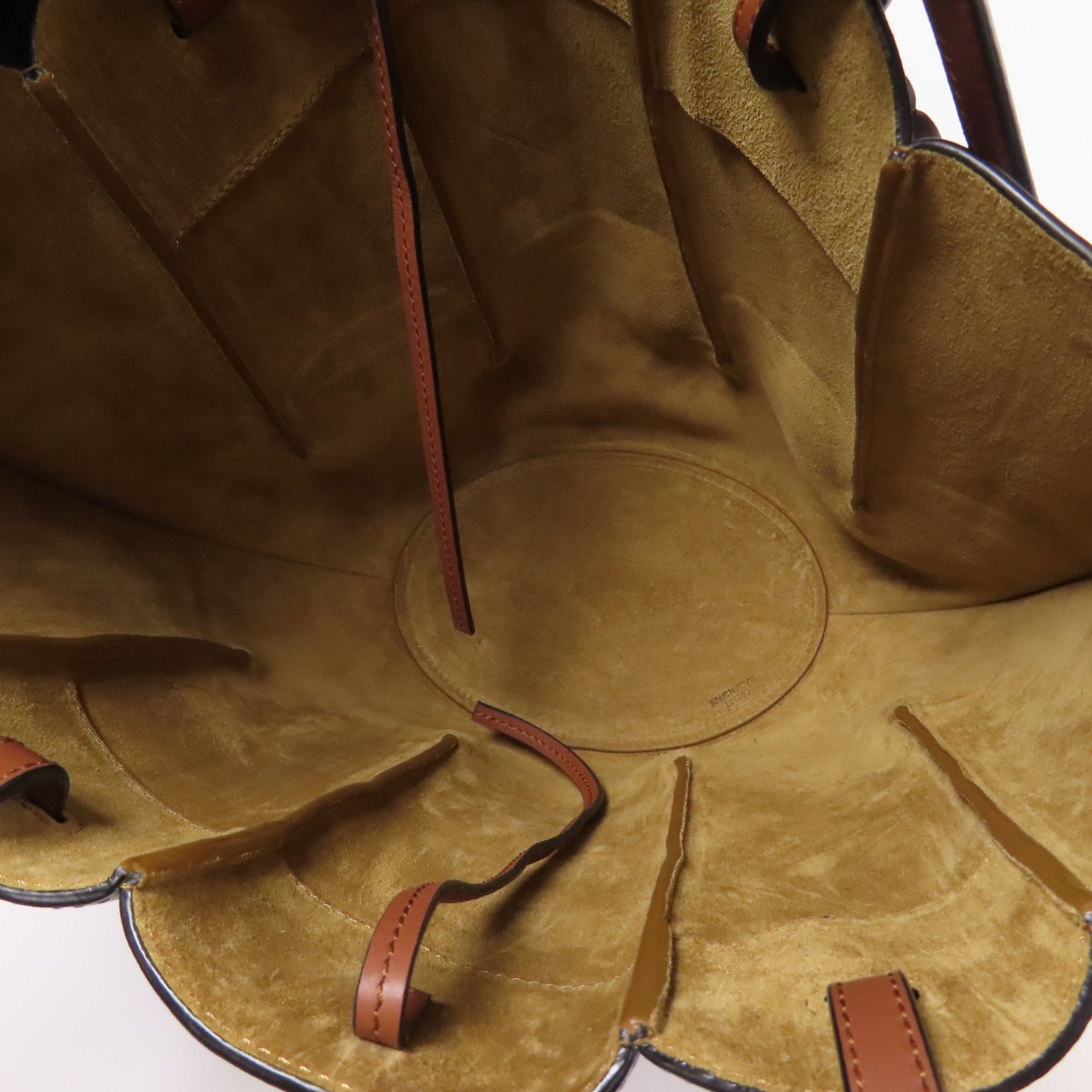 LOEWE 牛皮皮革Shell Tote肩背袋