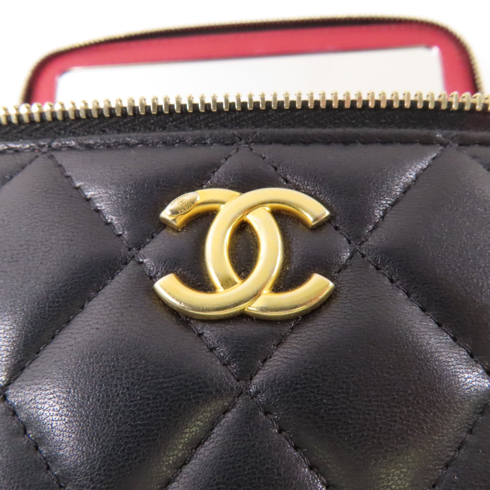CHANEL 羊皮皮革Vanity Case金扣鏈帶肩背袋
