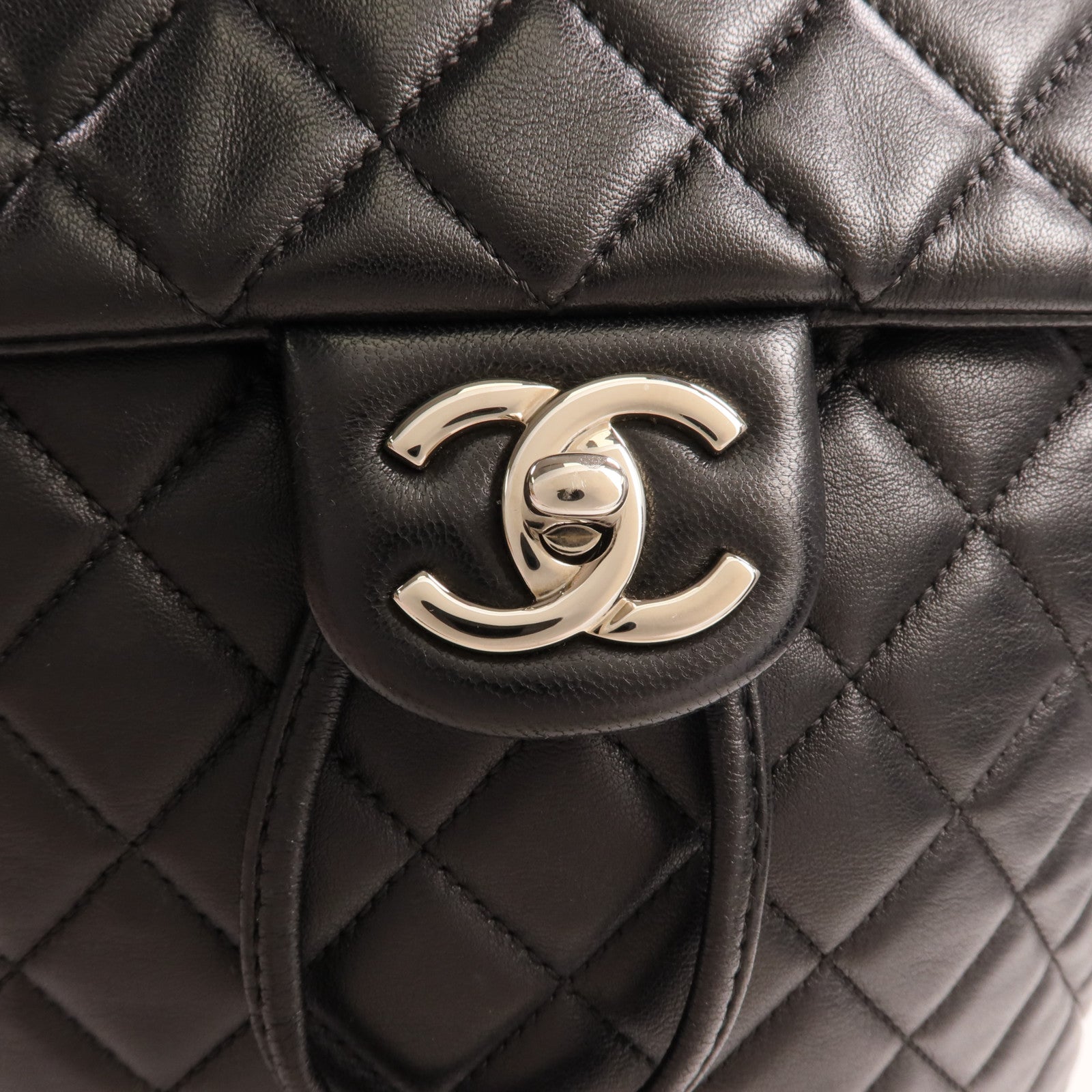 CHANEL 羊皮皮革Backpack銀扣背包