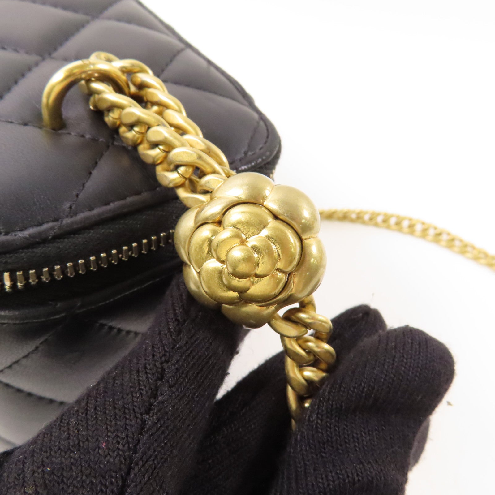 CHANEL 羊皮皮革Vanity Case金扣鏈帶肩背袋