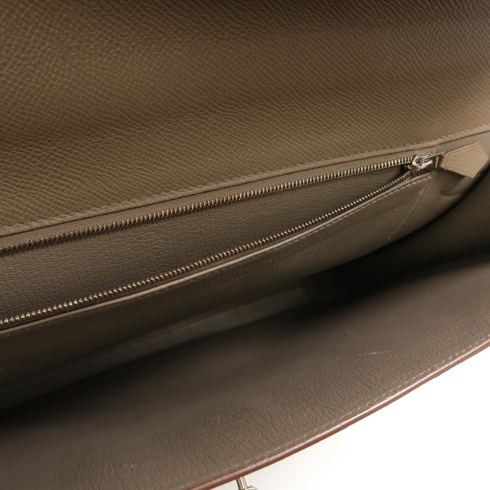 HERMES Epsom皮革Kelly Depeches 36手拿包Etain