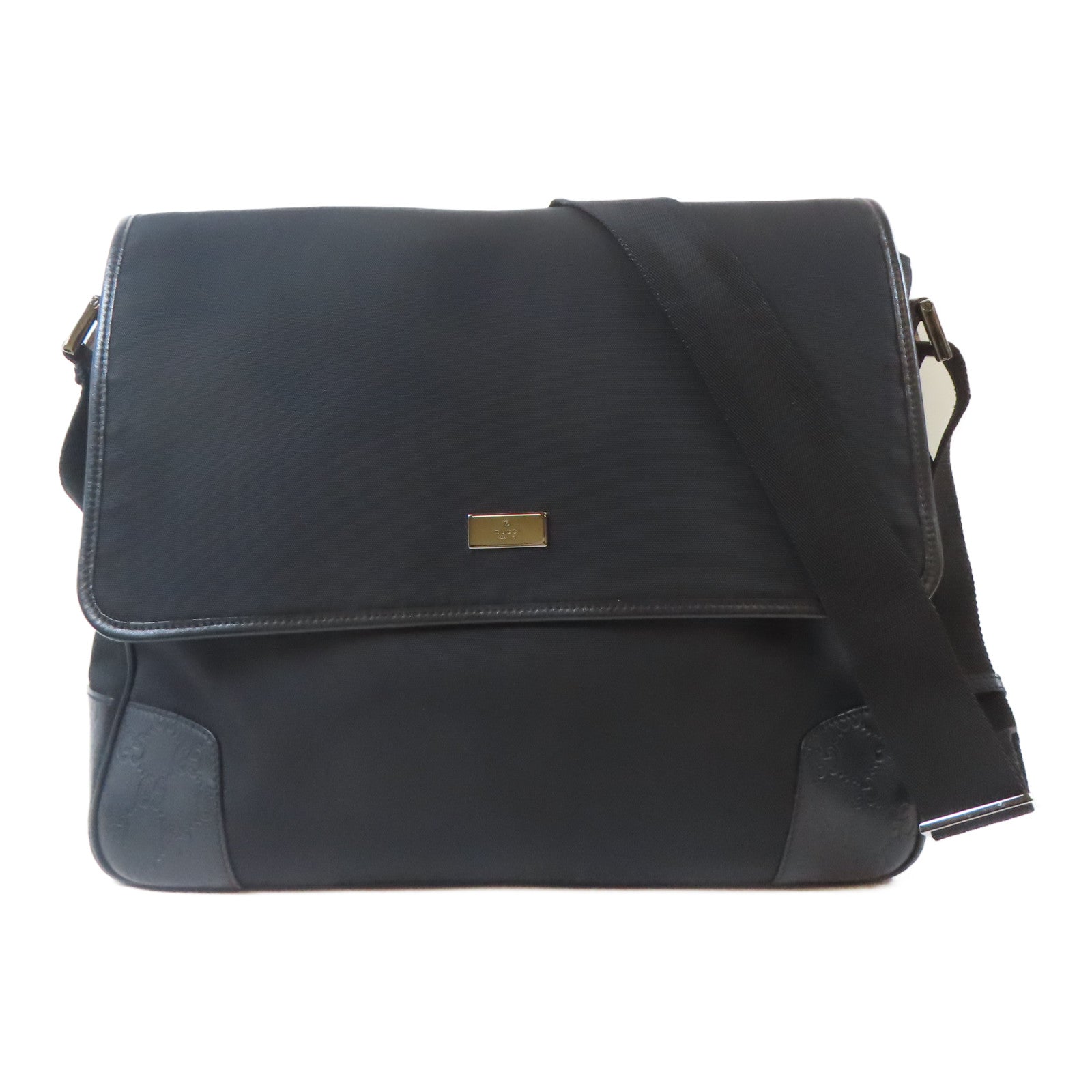 GUCCI 尼龍Shoulder Bag銀扣肩背袋黑色