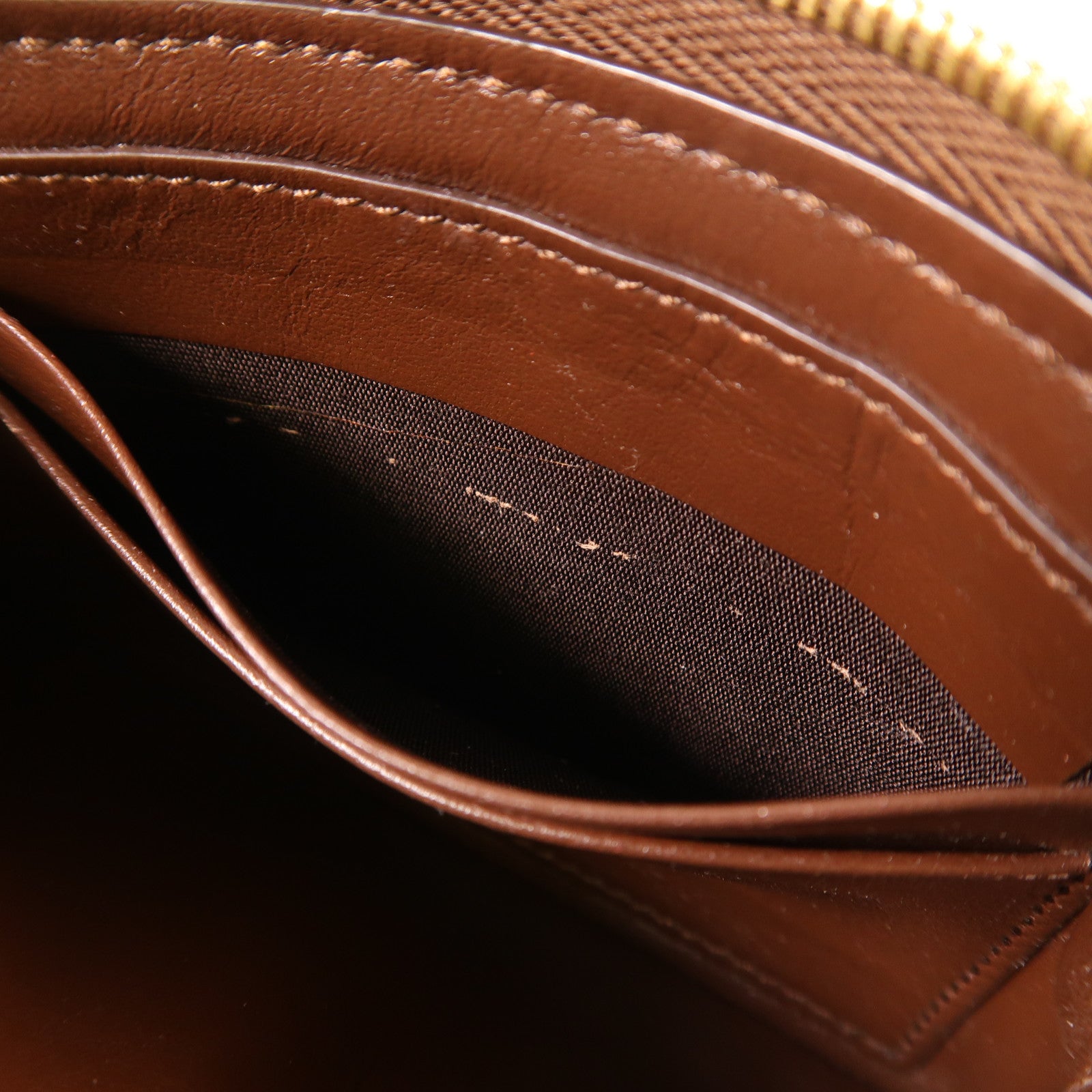 CELINE 【激減優惠】牛皮皮革Coin Case金扣零錢包