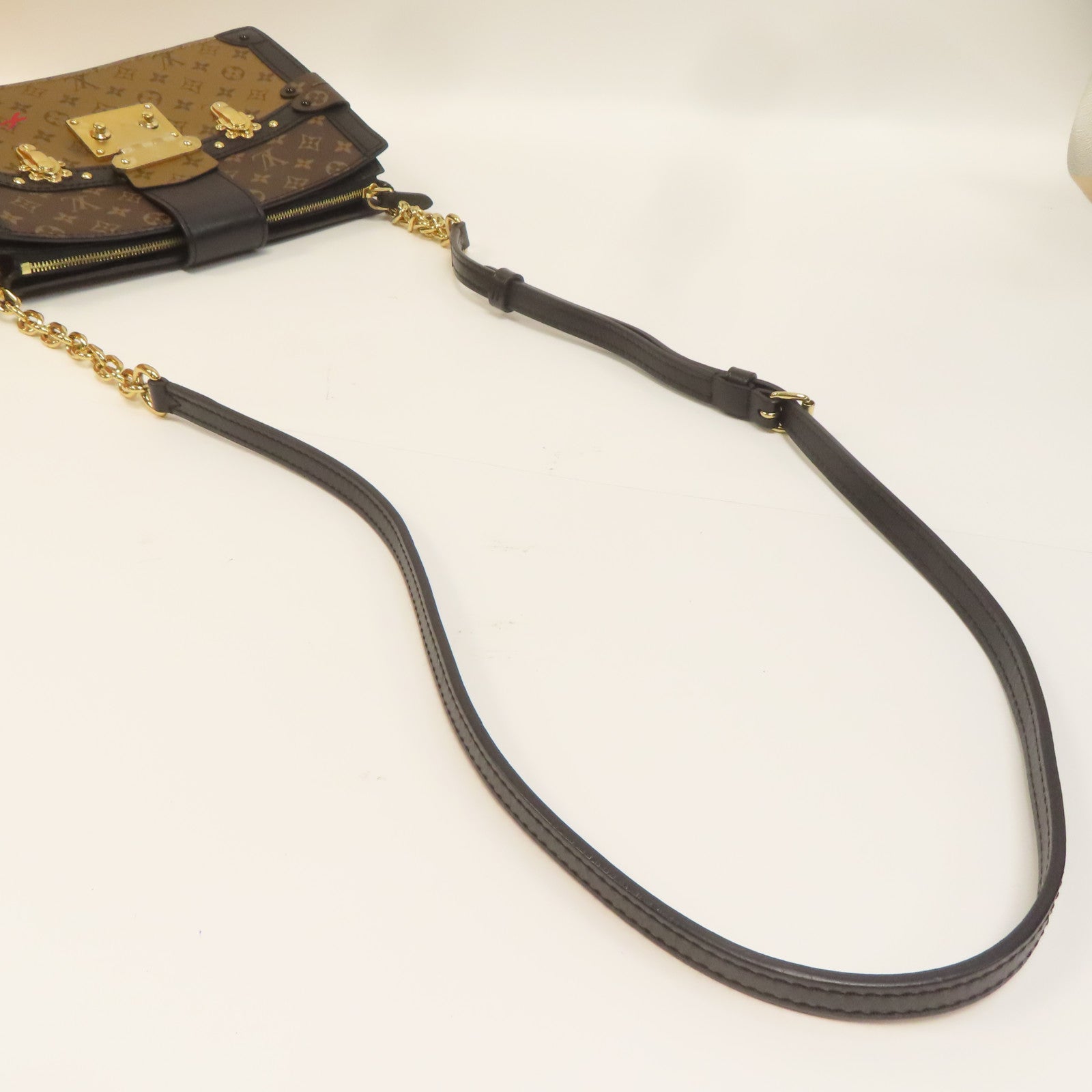 LOUIS VUITTON Monogram Reverse Trunk Clutch金扣肩背袋啡色/黑色
