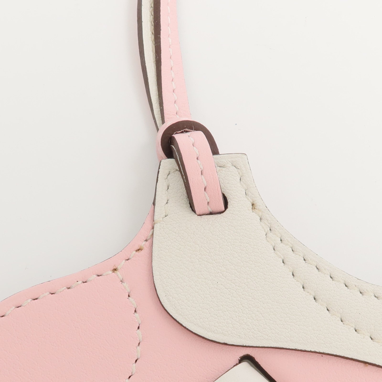 HERMES Swift皮革Paddock Cell掛飾Rose Sakura/White