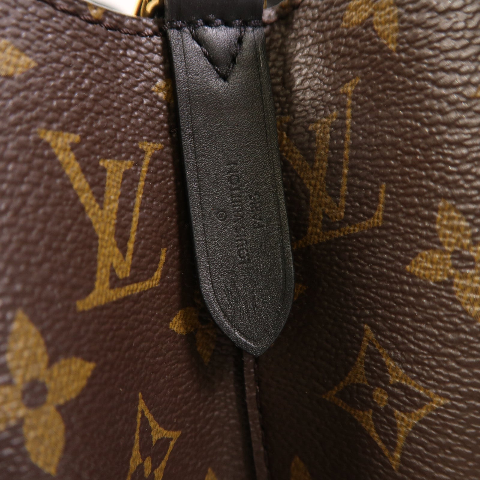 LOUIS VUITTON 【激減優惠】Monogram Neo Noe MM金扣肩背袋